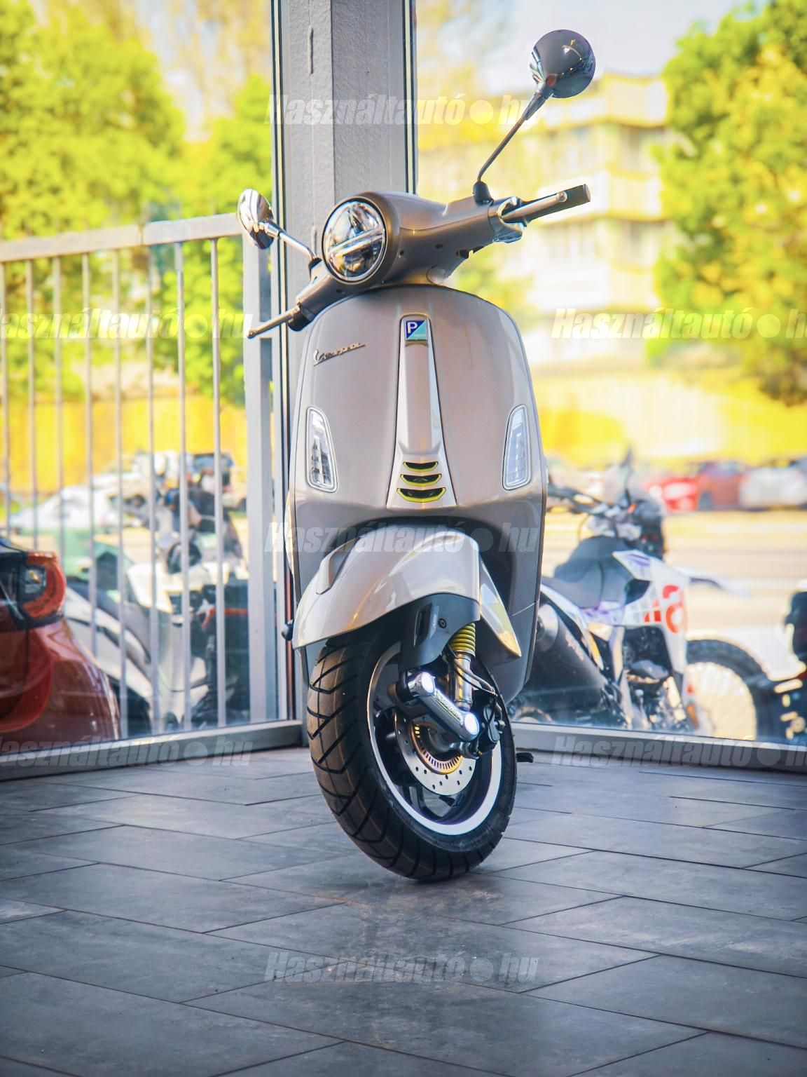 VESPA GTS 2025/10 - 1