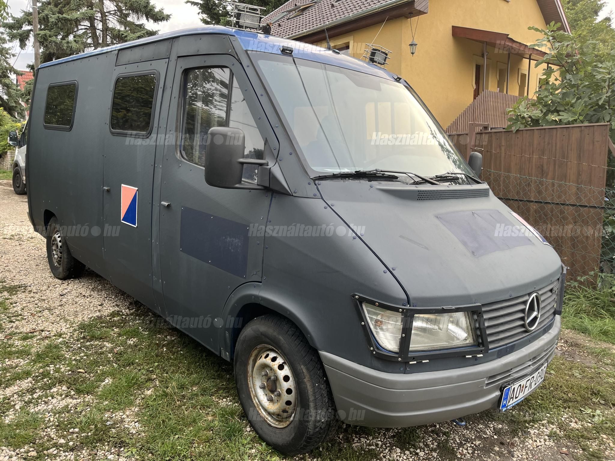 MERCEDES-BENZ 1998/7 - 1