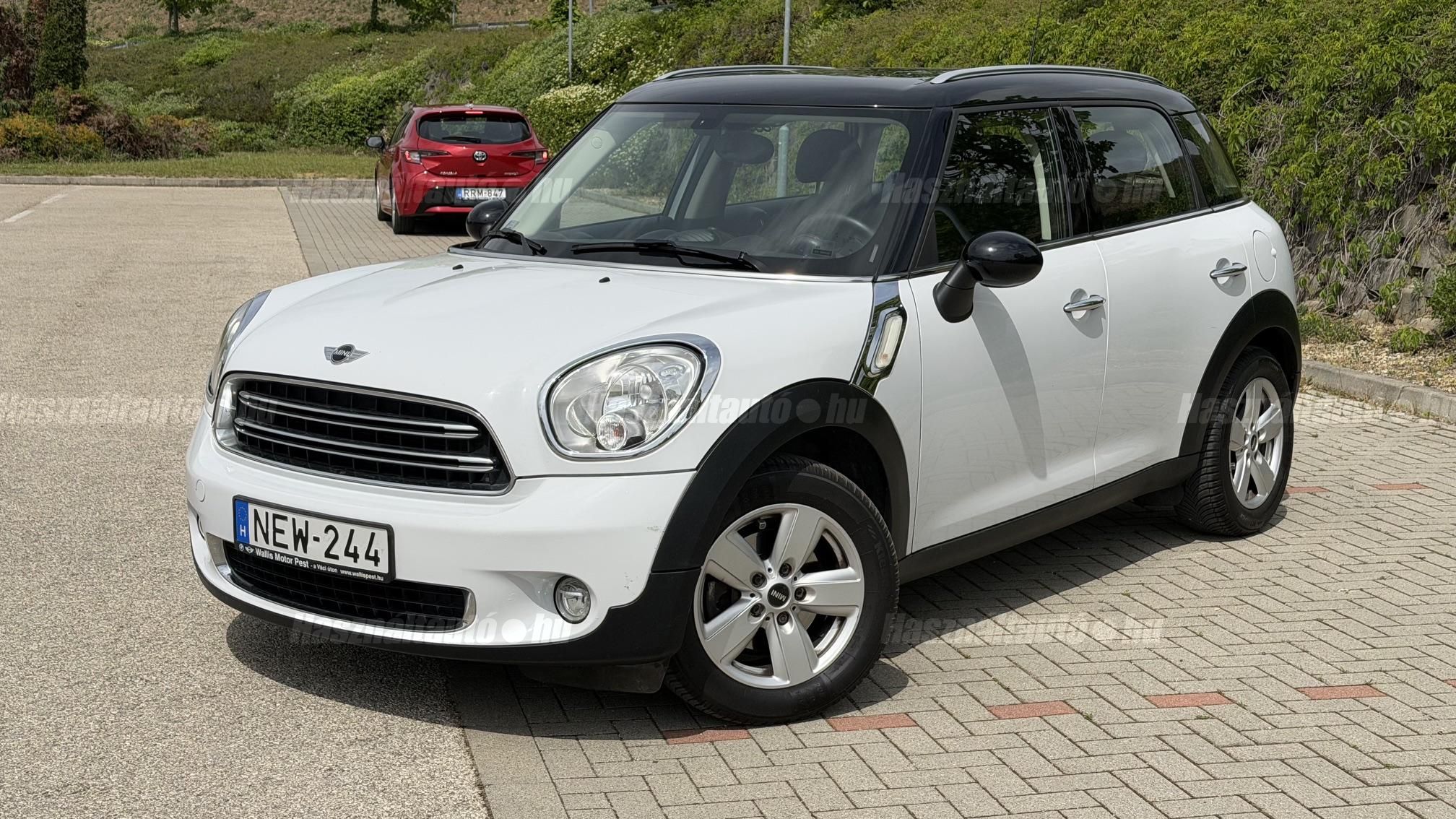 MINI COUNTRYMAN 2015/6 - 1