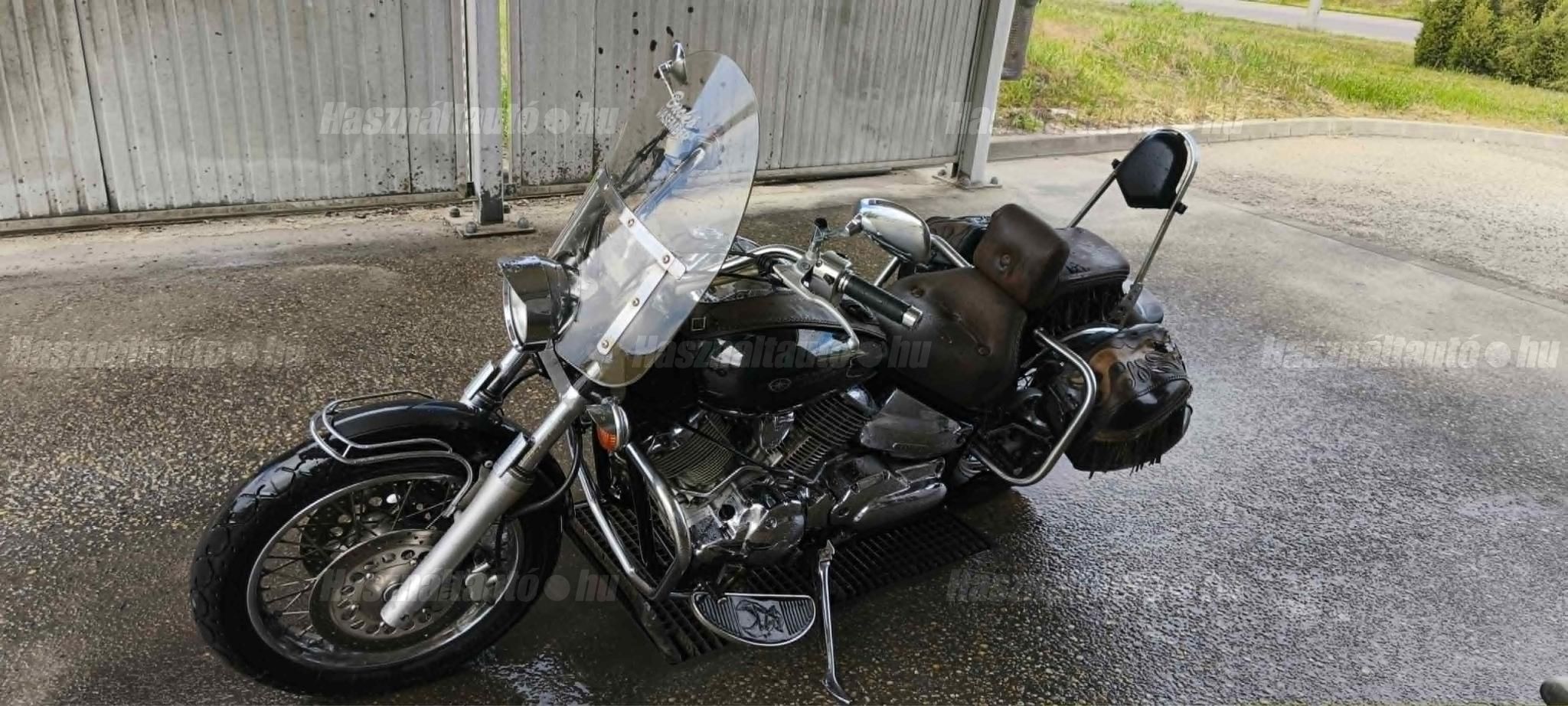 YAMAHA XVS 1100 DRAG STAR 2004/4 - 1