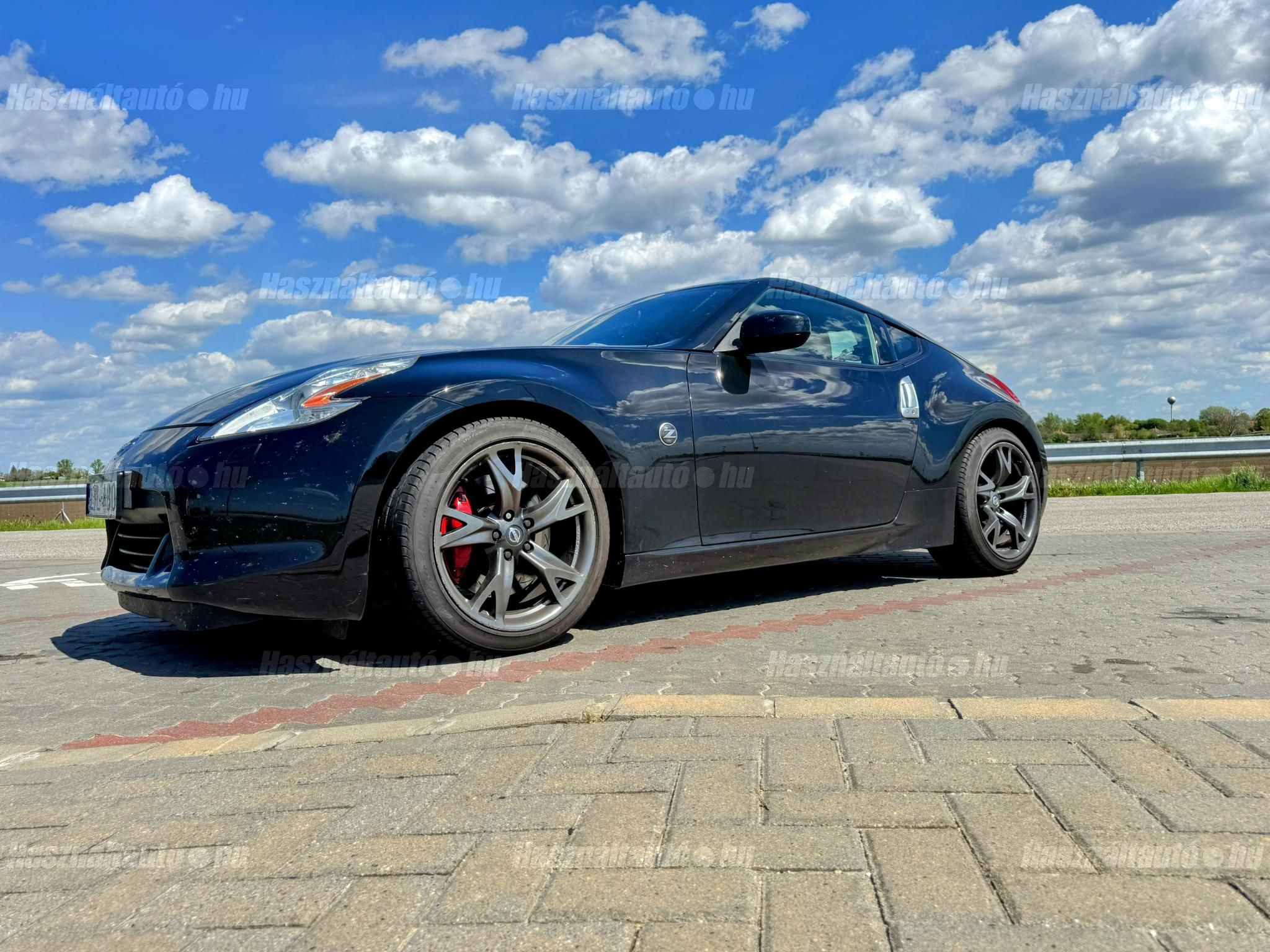 NISSAN 370 Z 2010 - 1
