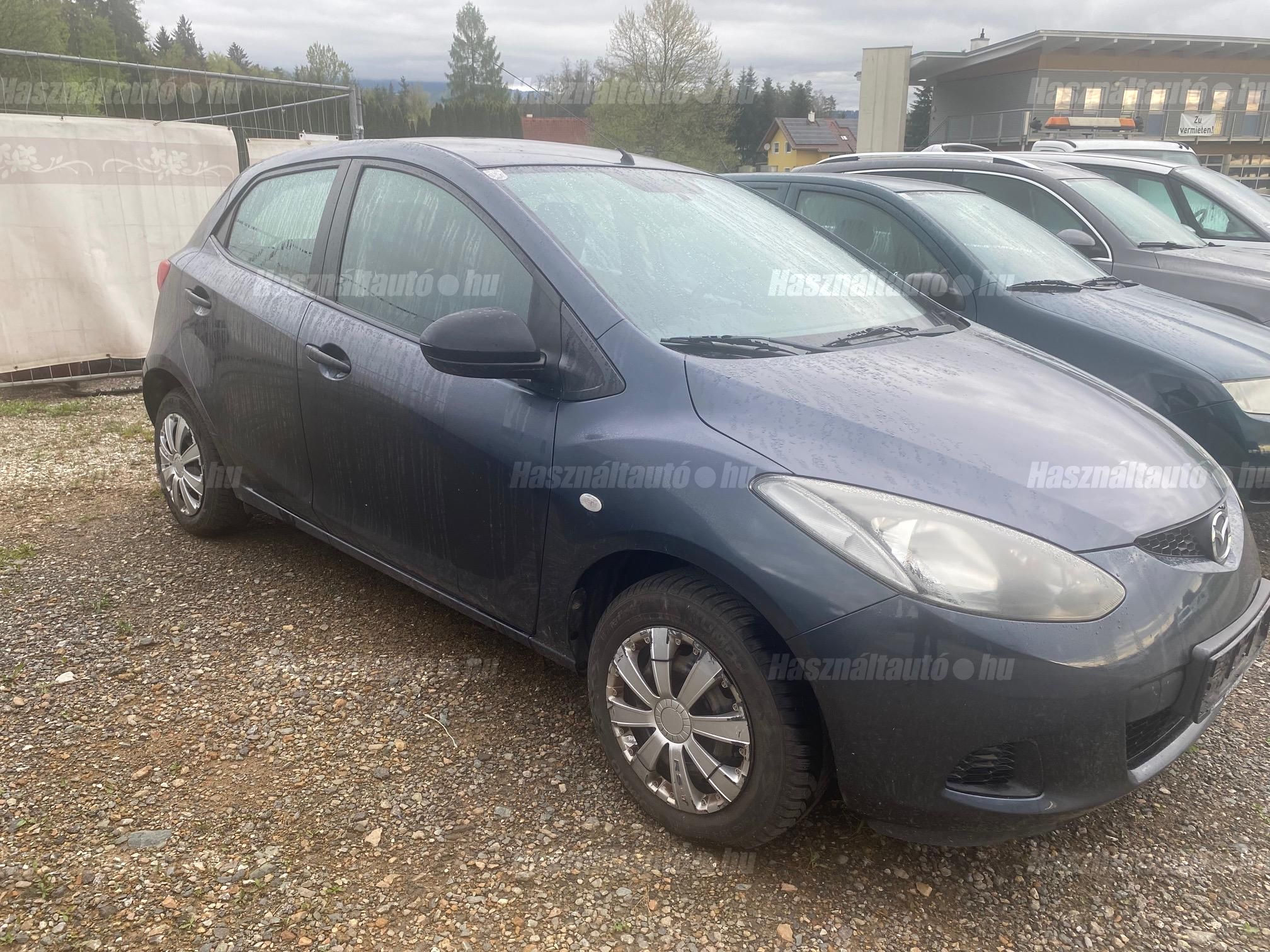 MAZDA 2 2010/3 - 1