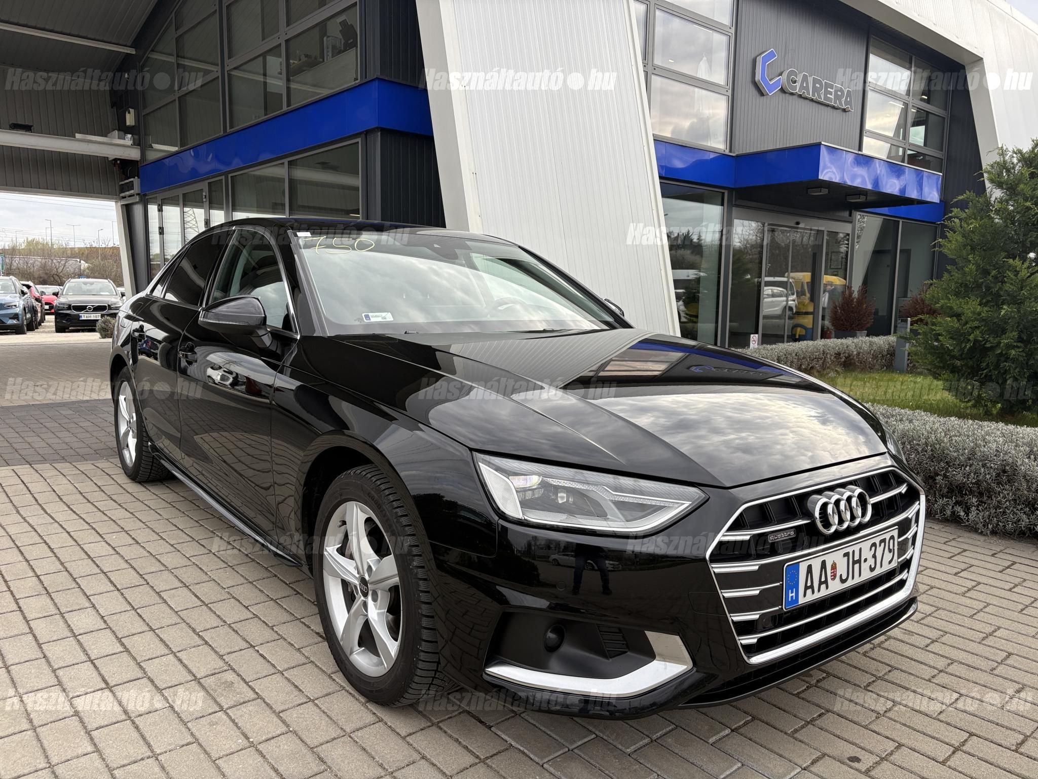 AUDI A4 2023/2 - 1