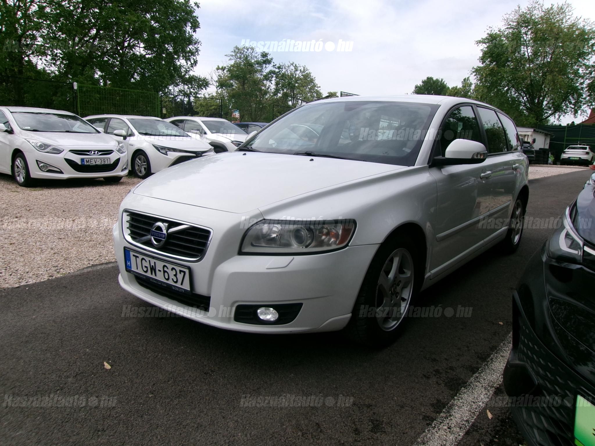 VOLVO V50 2011/7 - 1