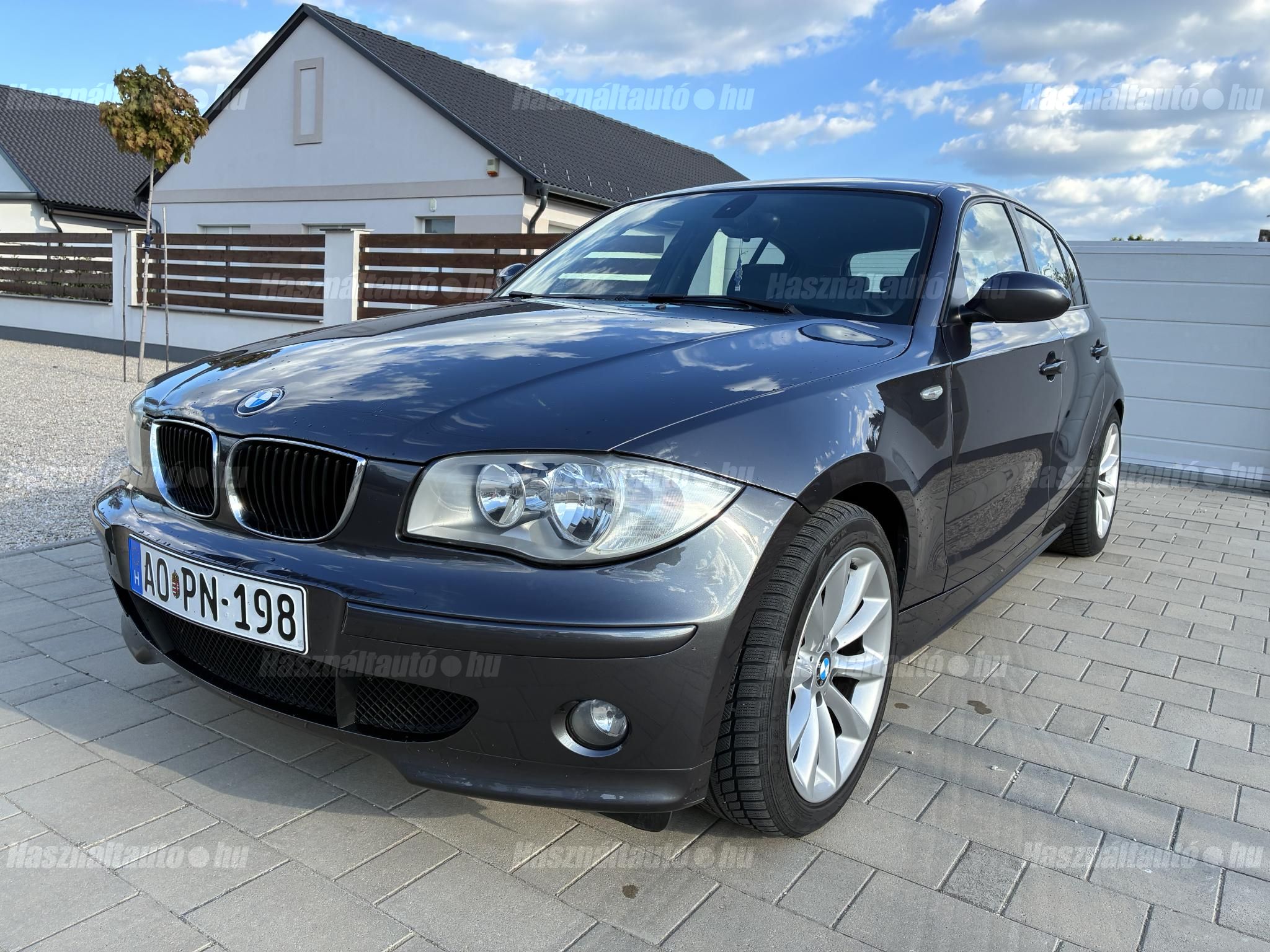 BMW 118 2005/8 - 1