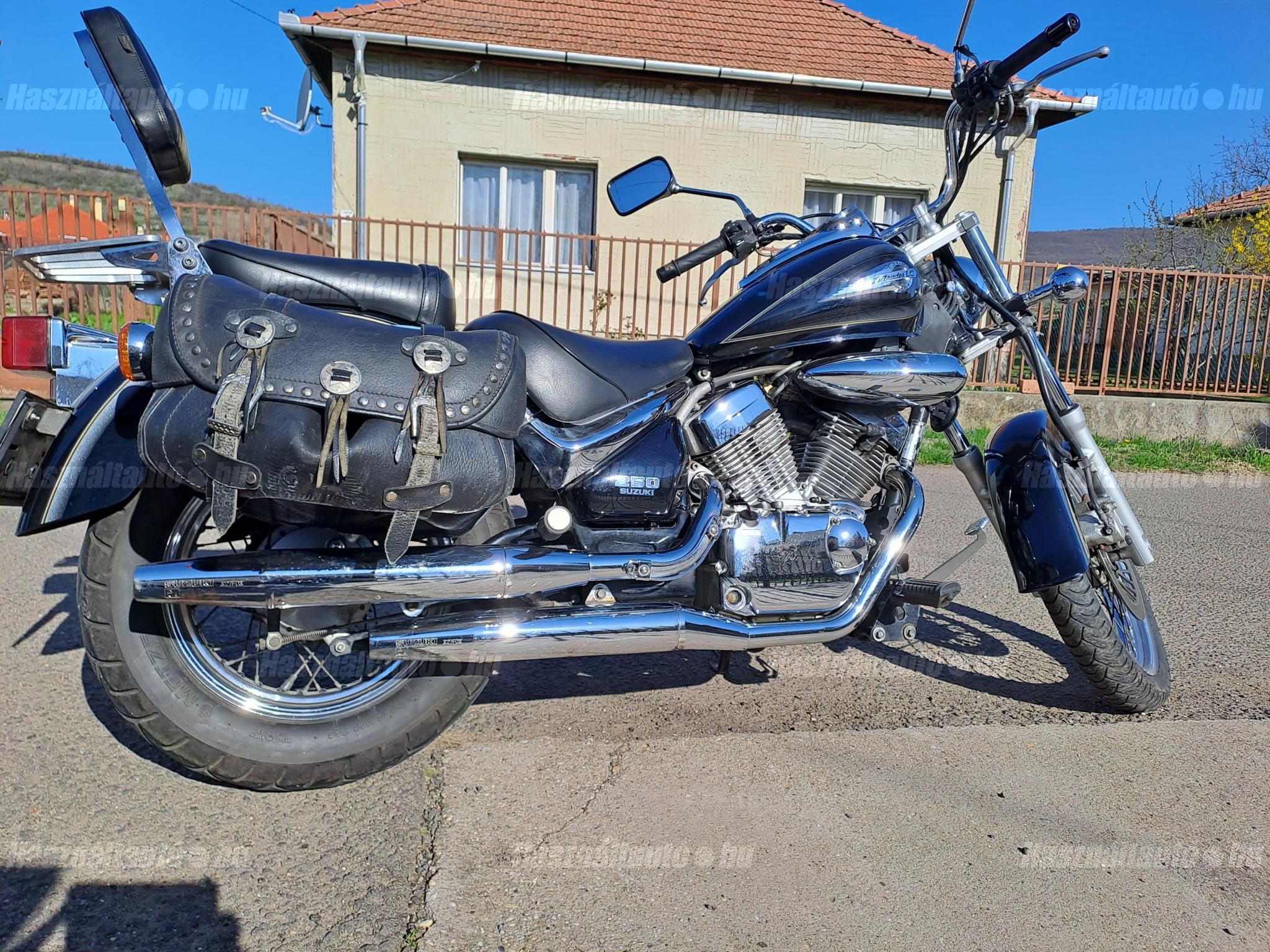 SUZUKI VL 250 (INTRUDER) 2000/8 - 1