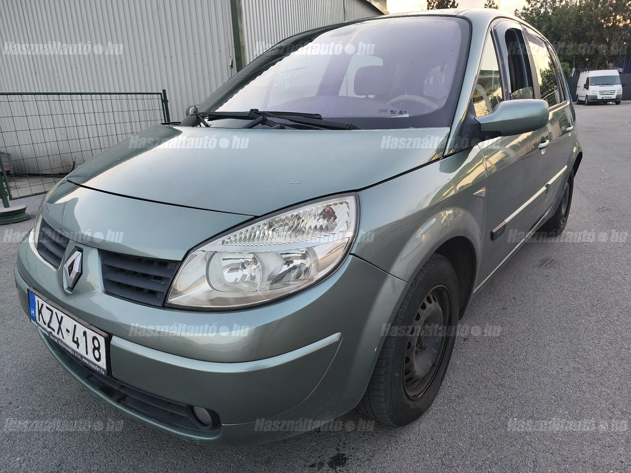 RENAULT SCENIC 2004/6 - 1