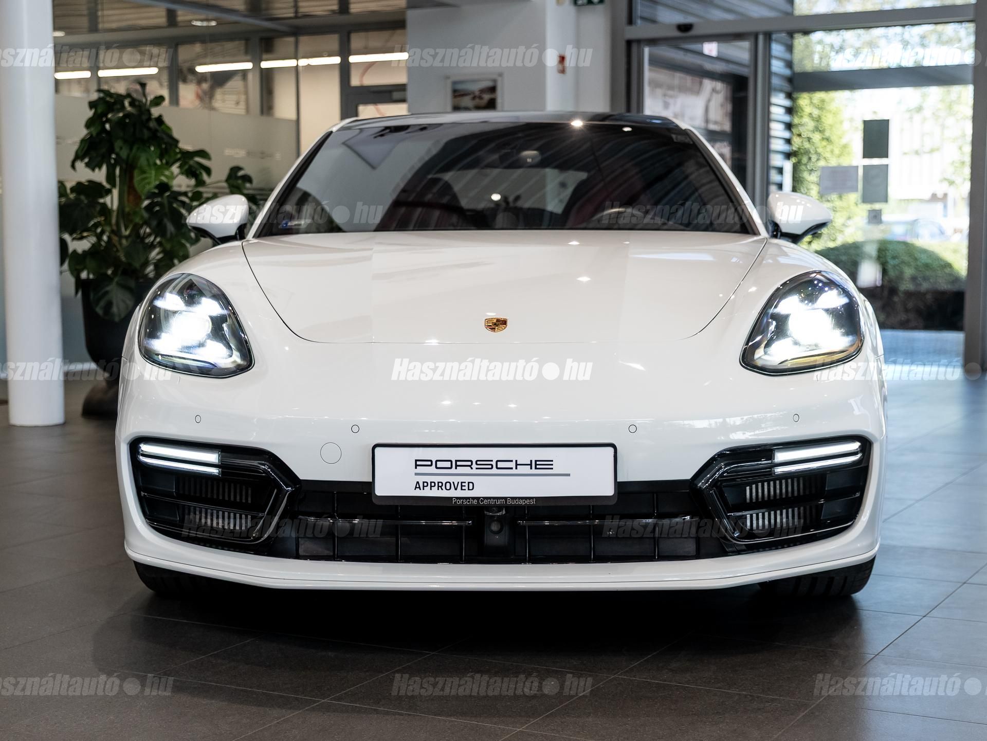PORSCHE PANAMERA 2019/6 - 1