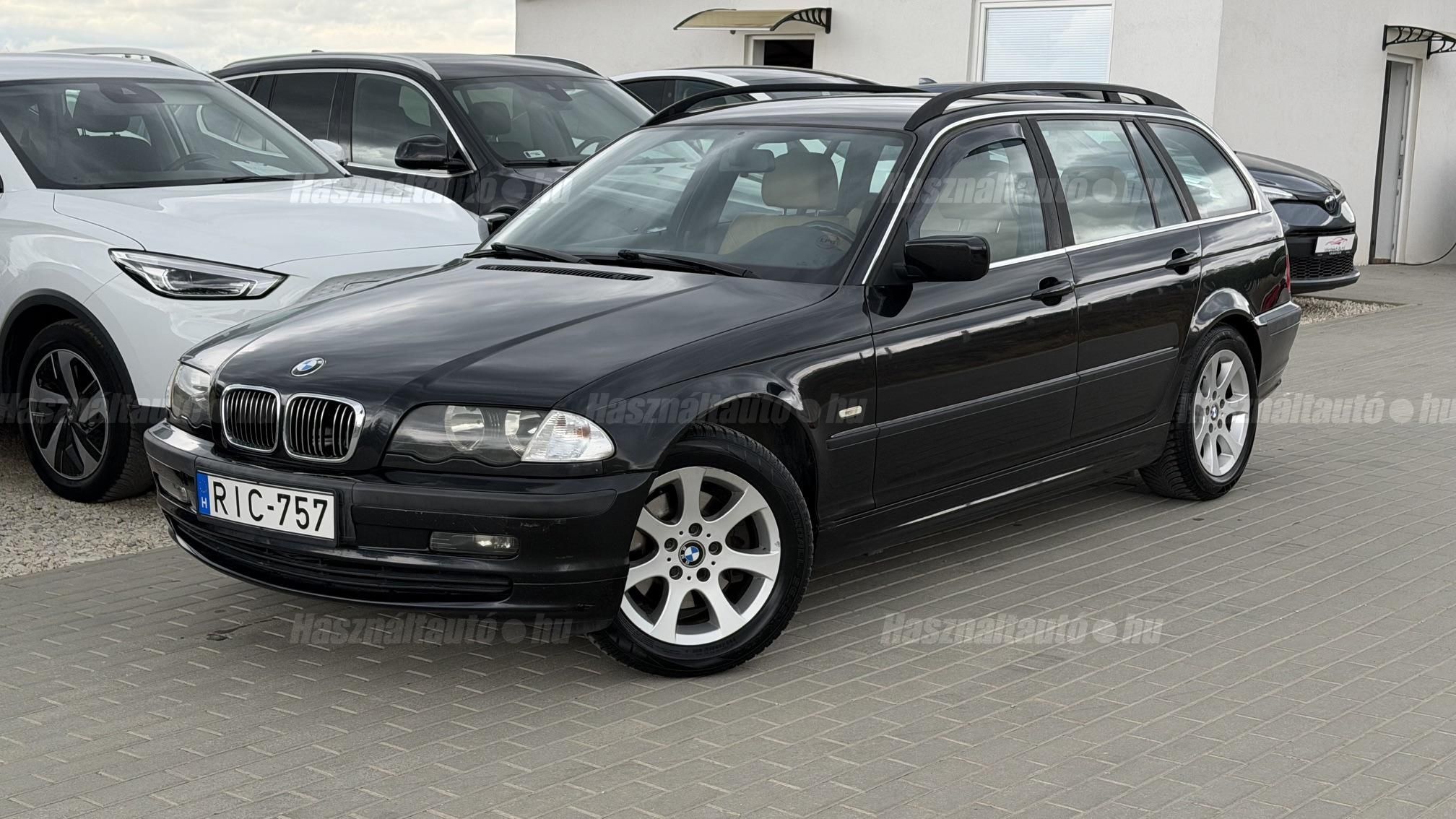 BMW 325 2000/11 - 1