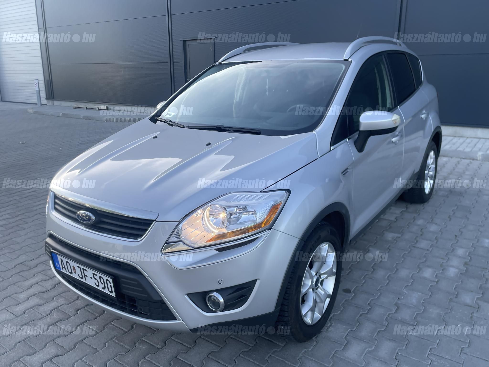 FORD KUGA 2011/10 - 1