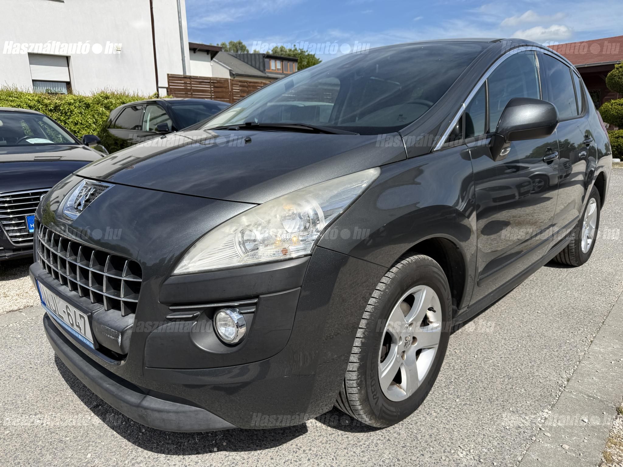 PEUGEOT 3008 2012/8 - 1