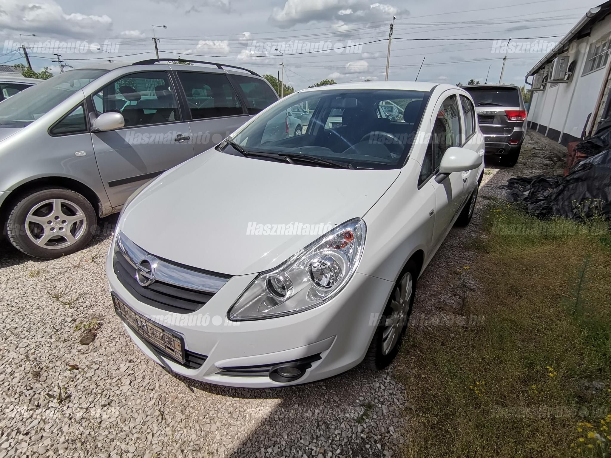 OPEL CORSA D 2009/11 - 1