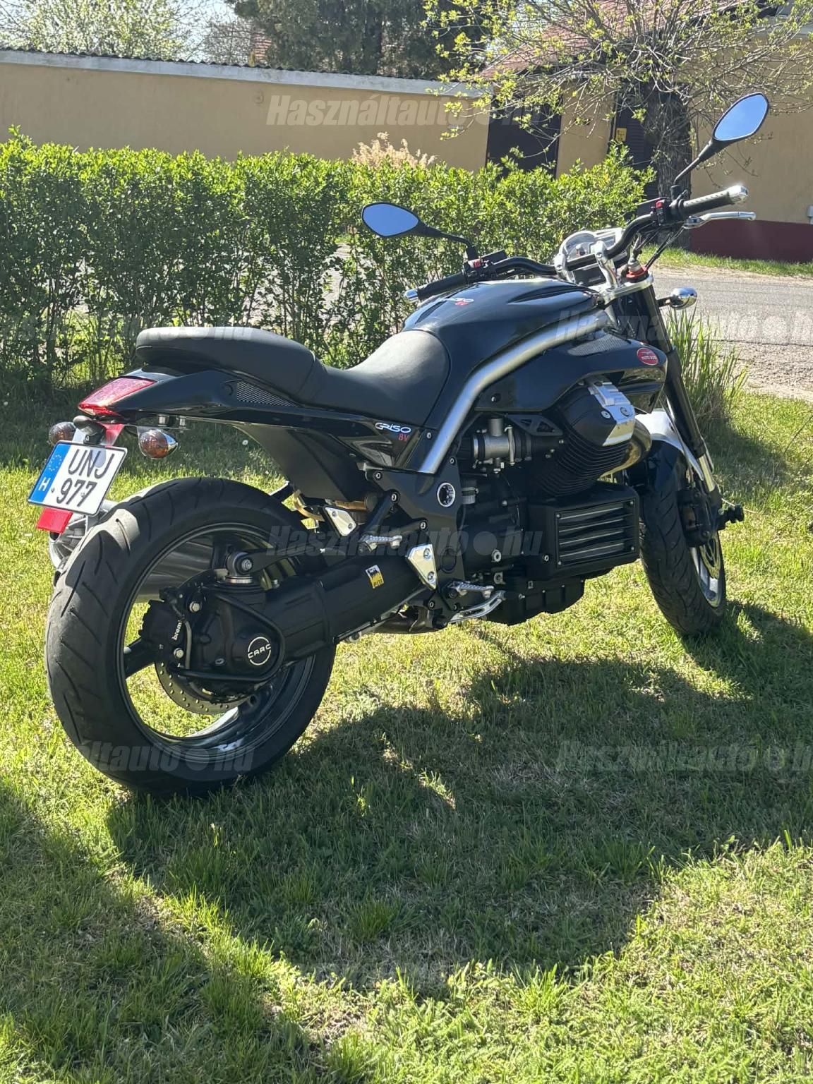 MOTO GUZZI GRISO 2012/8 - 1