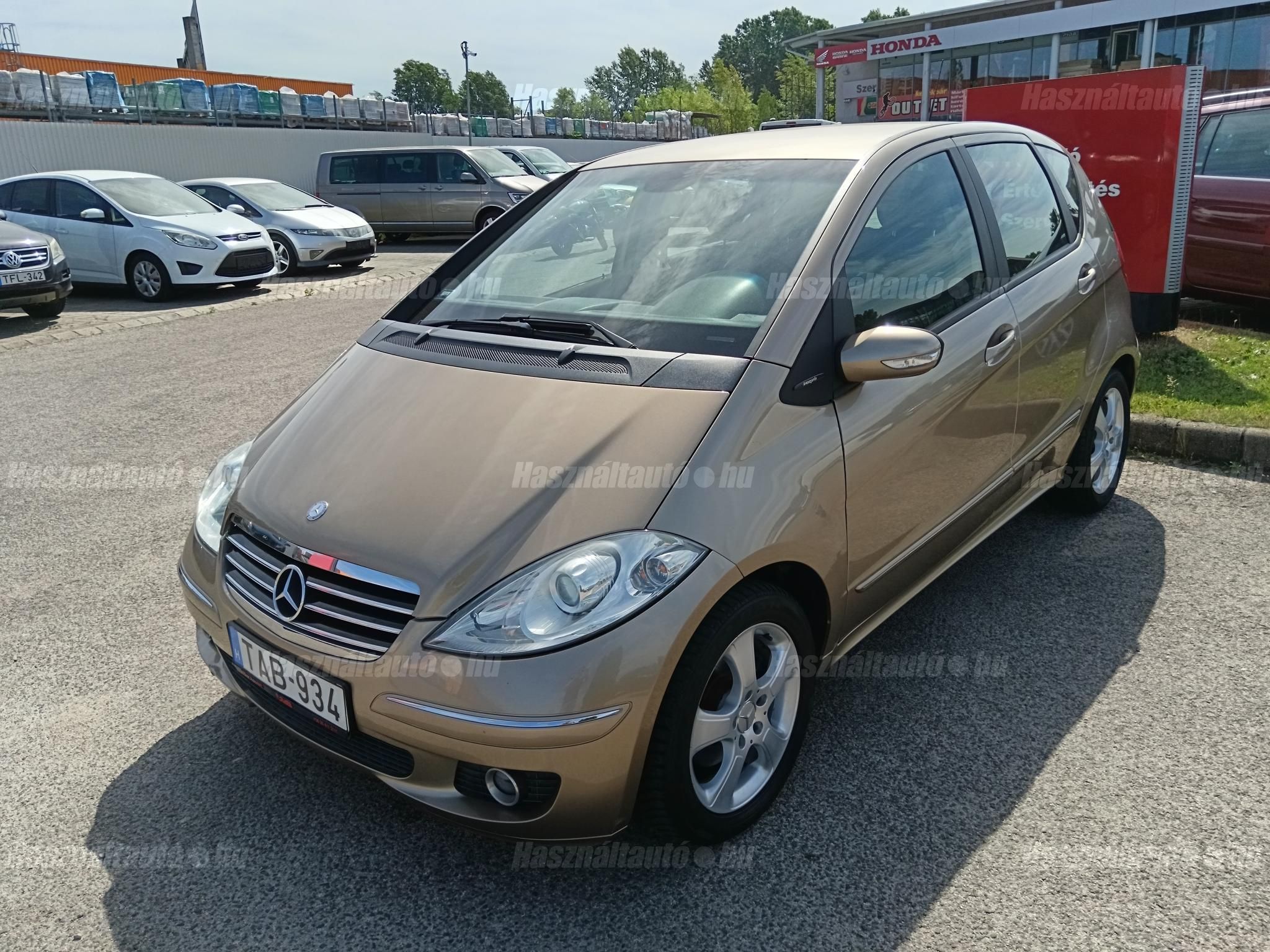 MERCEDES-BENZ A 150 2005/9 - 1