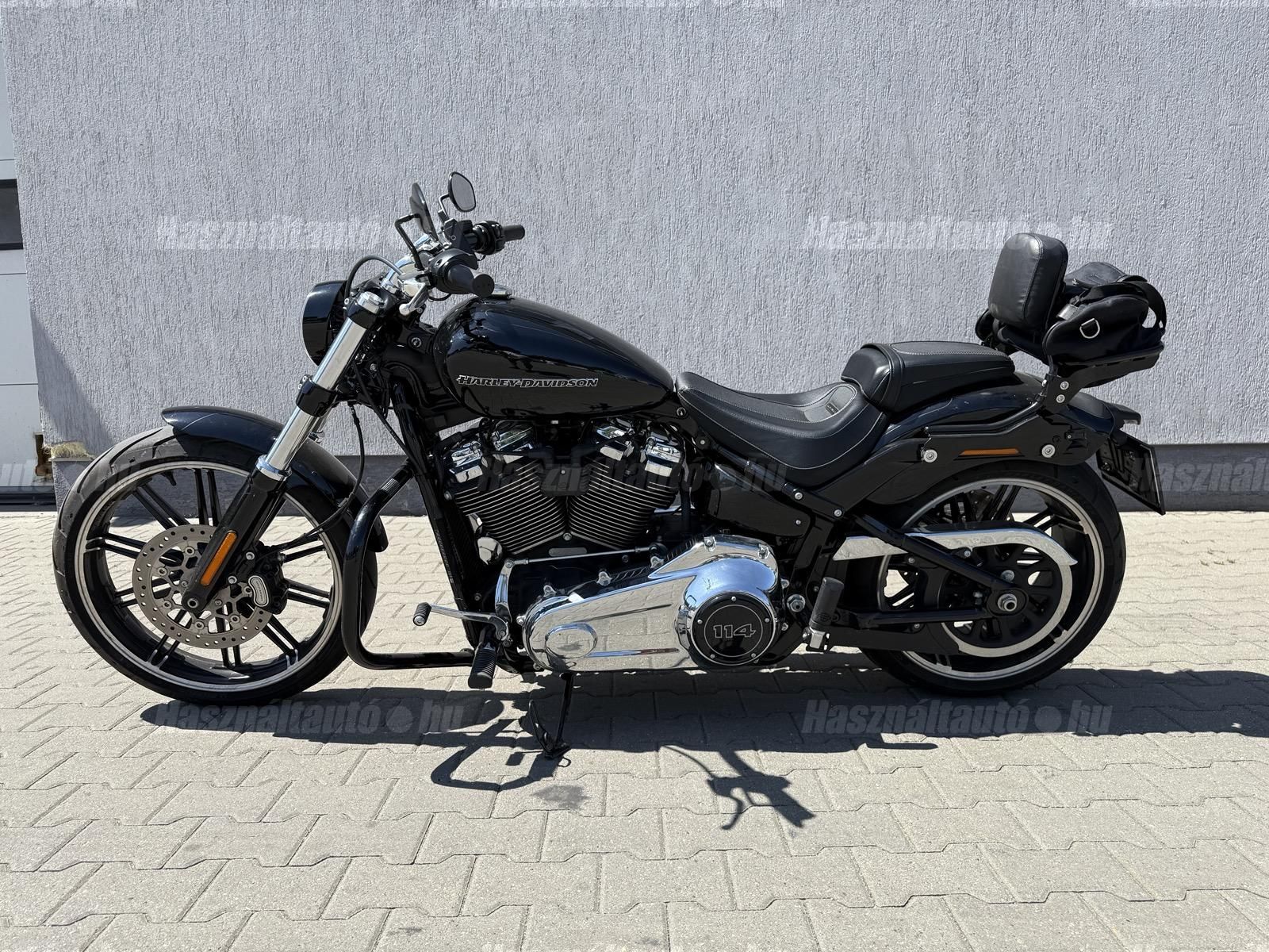 HARLEY-DAVIDSON BREAKOUT 2020/4 - 1