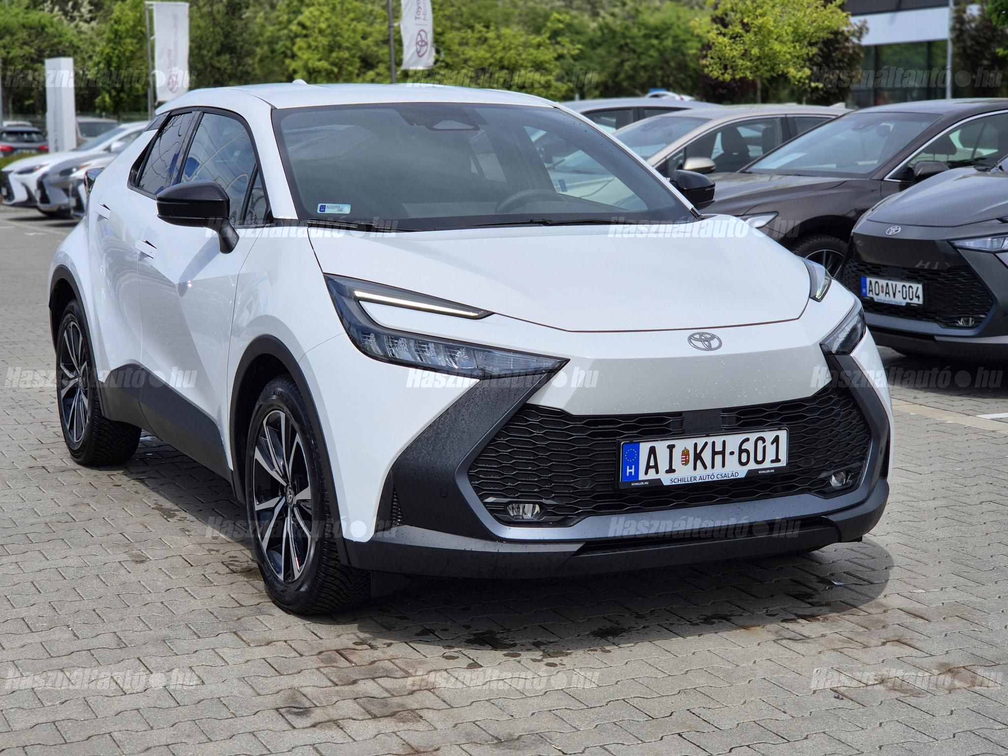 TOYOTA C-HR 2025/4 - 1