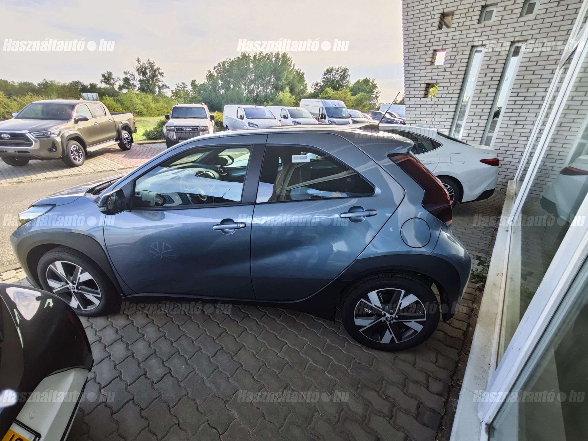 TOYOTA AYGO 2026 - 1