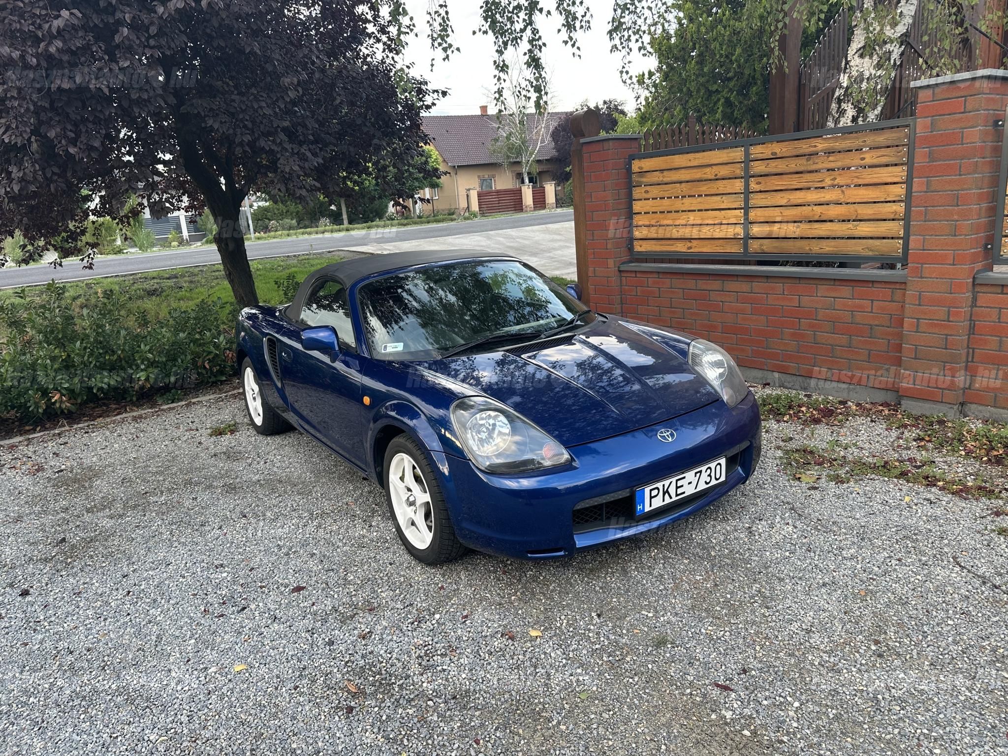TOYOTA MR 2 2002/5 - 1