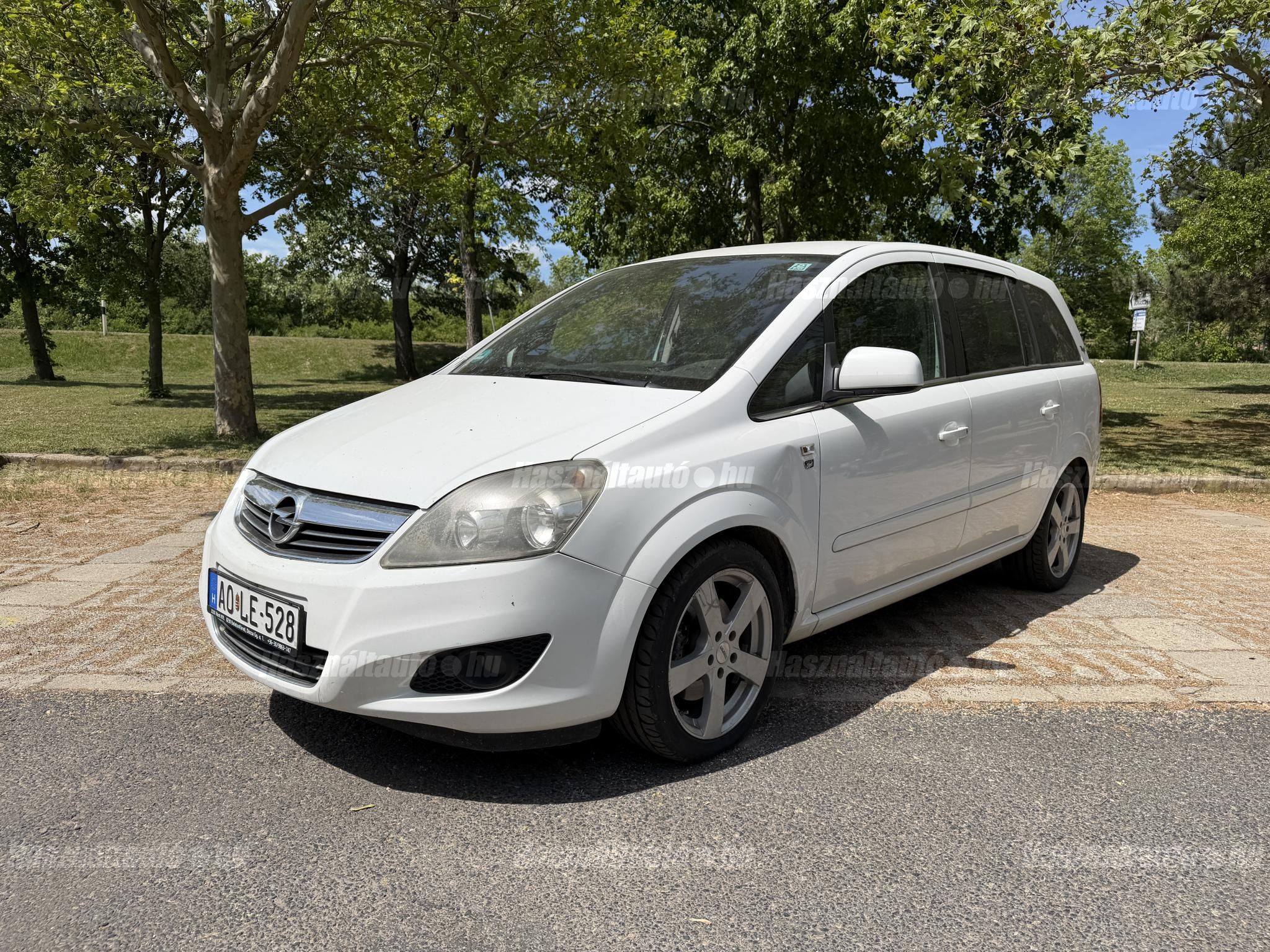 OPEL ZAFIRA 2010/12 - 1