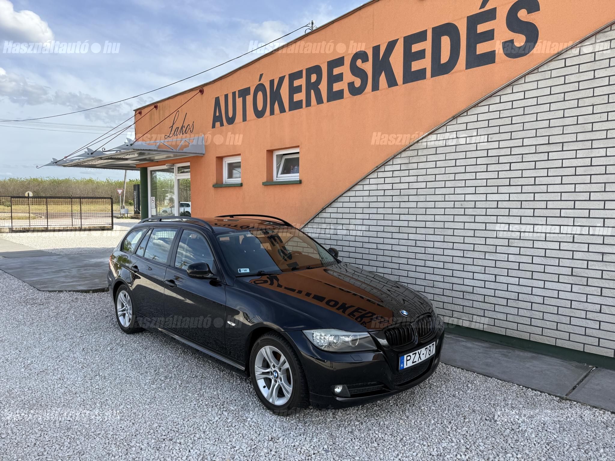 BMW 318 2010/5 - 1