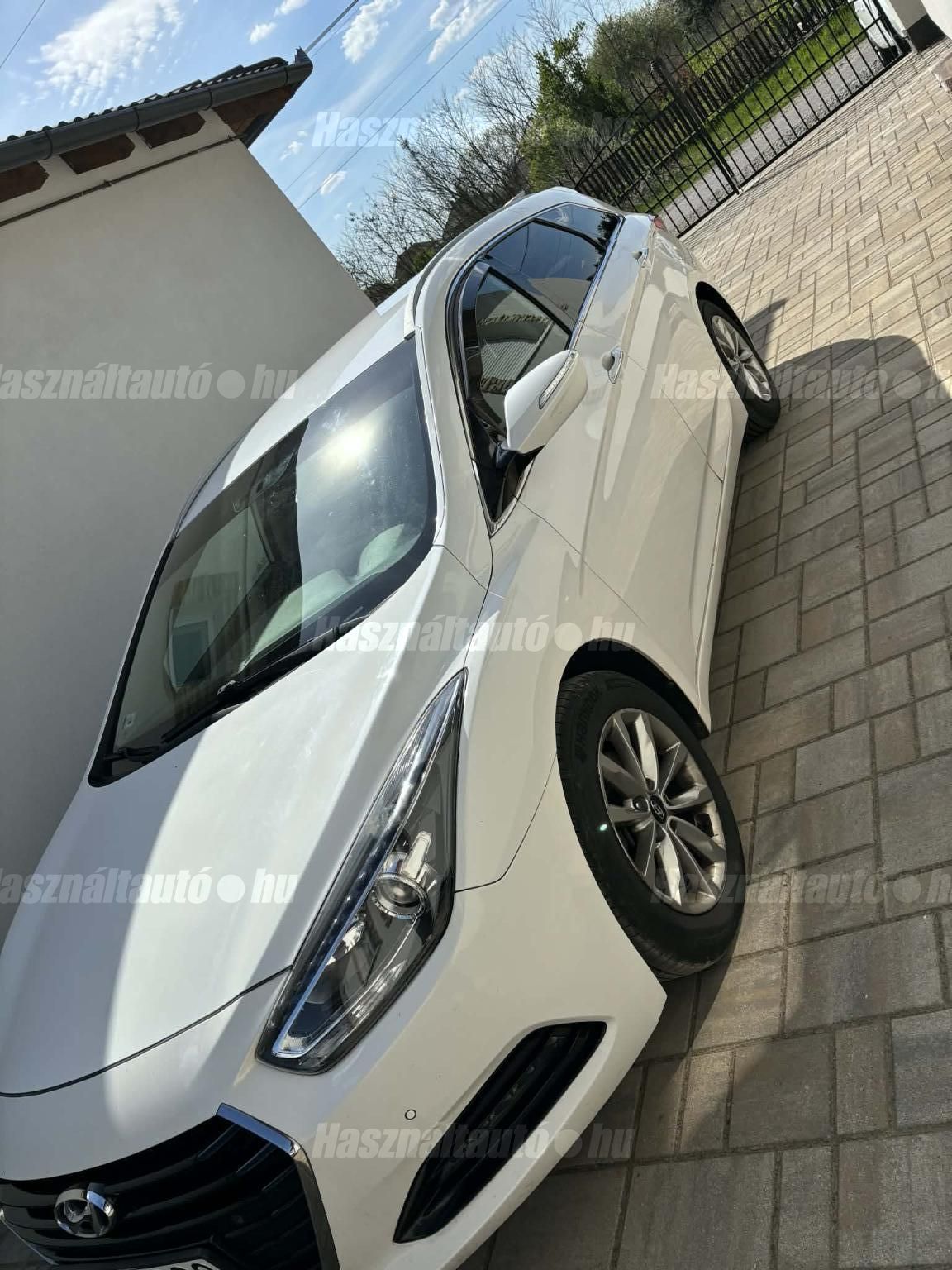 HYUNDAI I40 2017/5 - 1