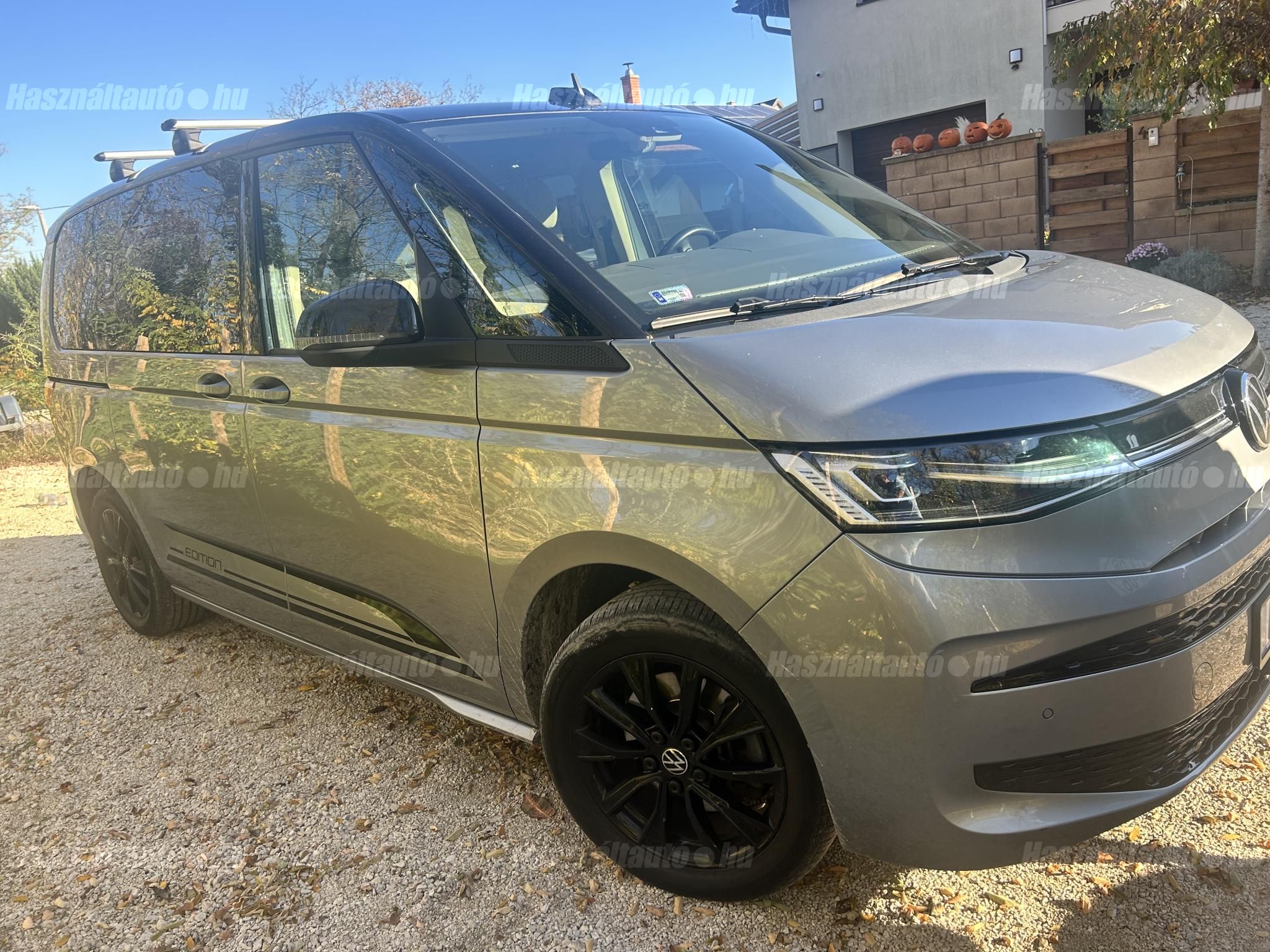 VOLKSWAGEN MULTIVAN 2023 - 1