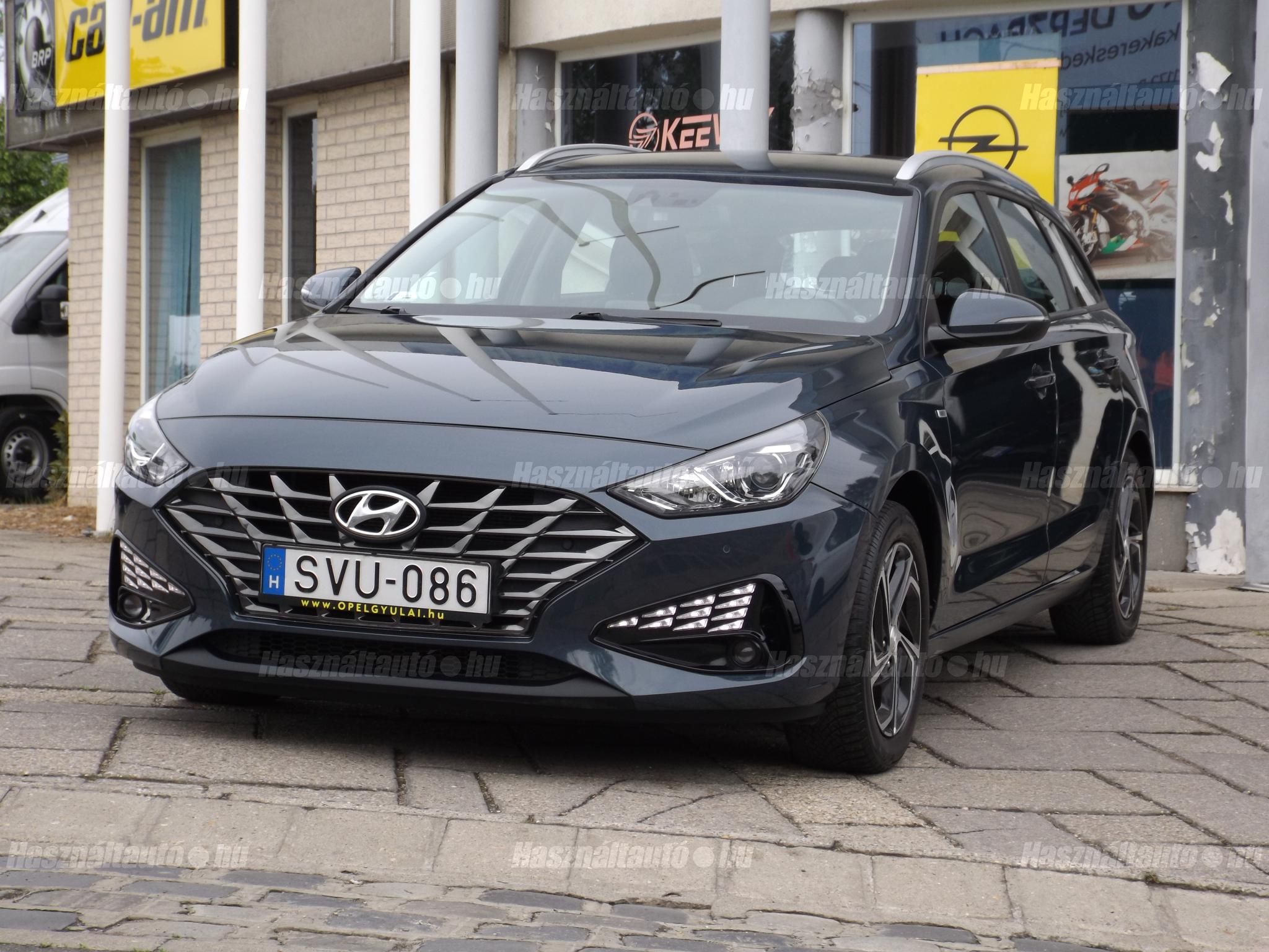 Opel márkakereskedés beszámolt autója!