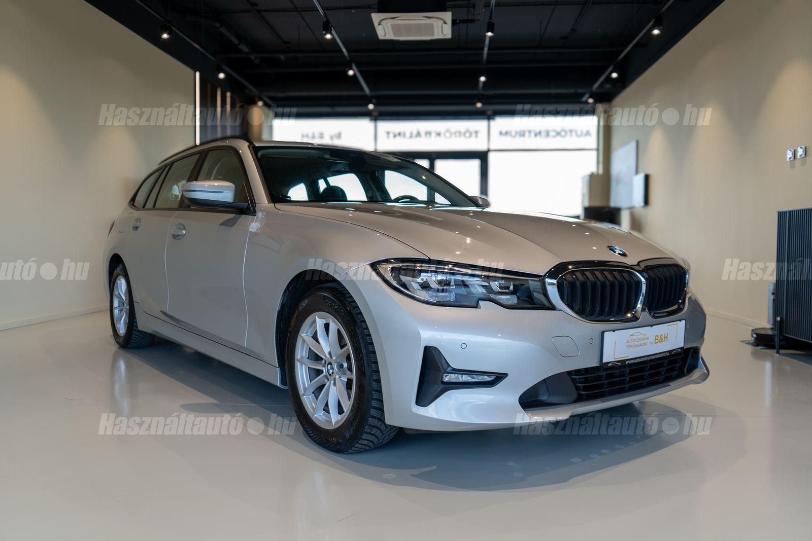 BMW 320 2021/4 - 1