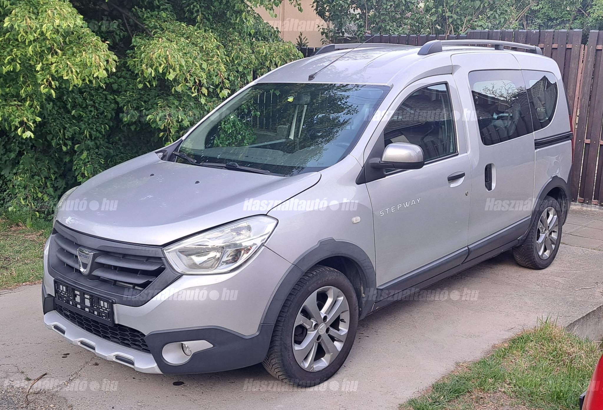 DACIA DOKKER 2015/5 - 1