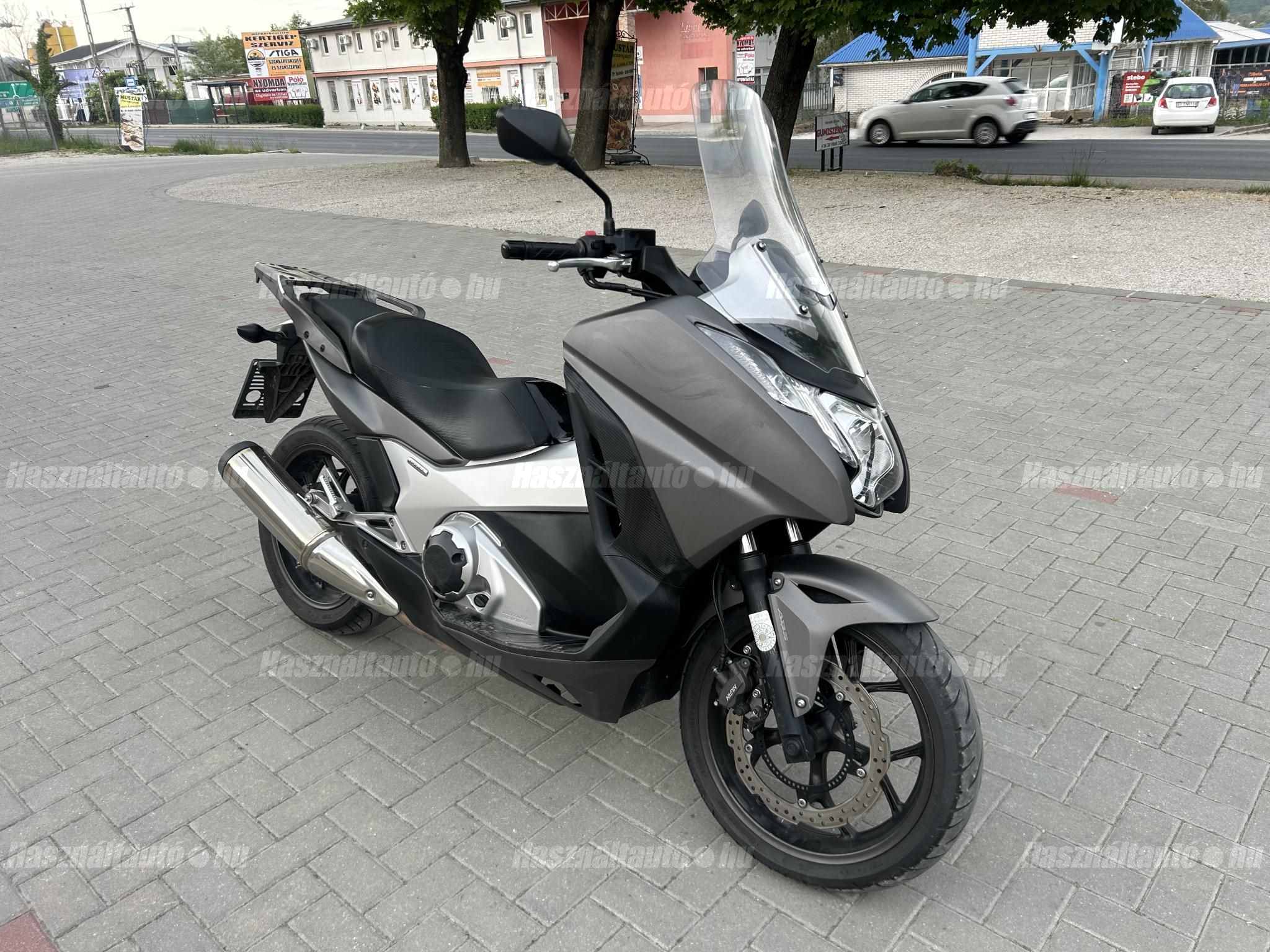 HONDA NC 750 D 2015/8 - 1