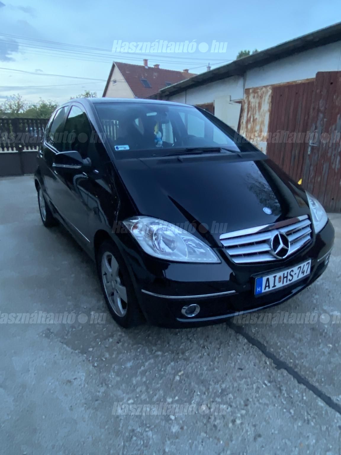 MERCEDES-BENZ A 160 2010/3 - 1