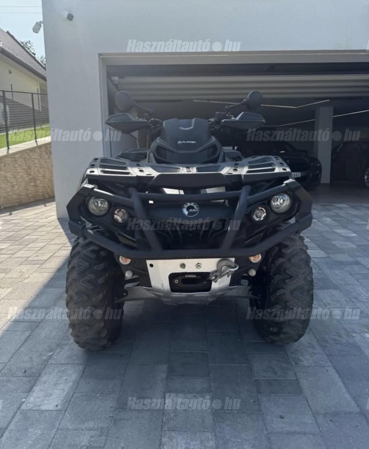 CAN-AM OUTLANDER 1000 2019/11 - 1