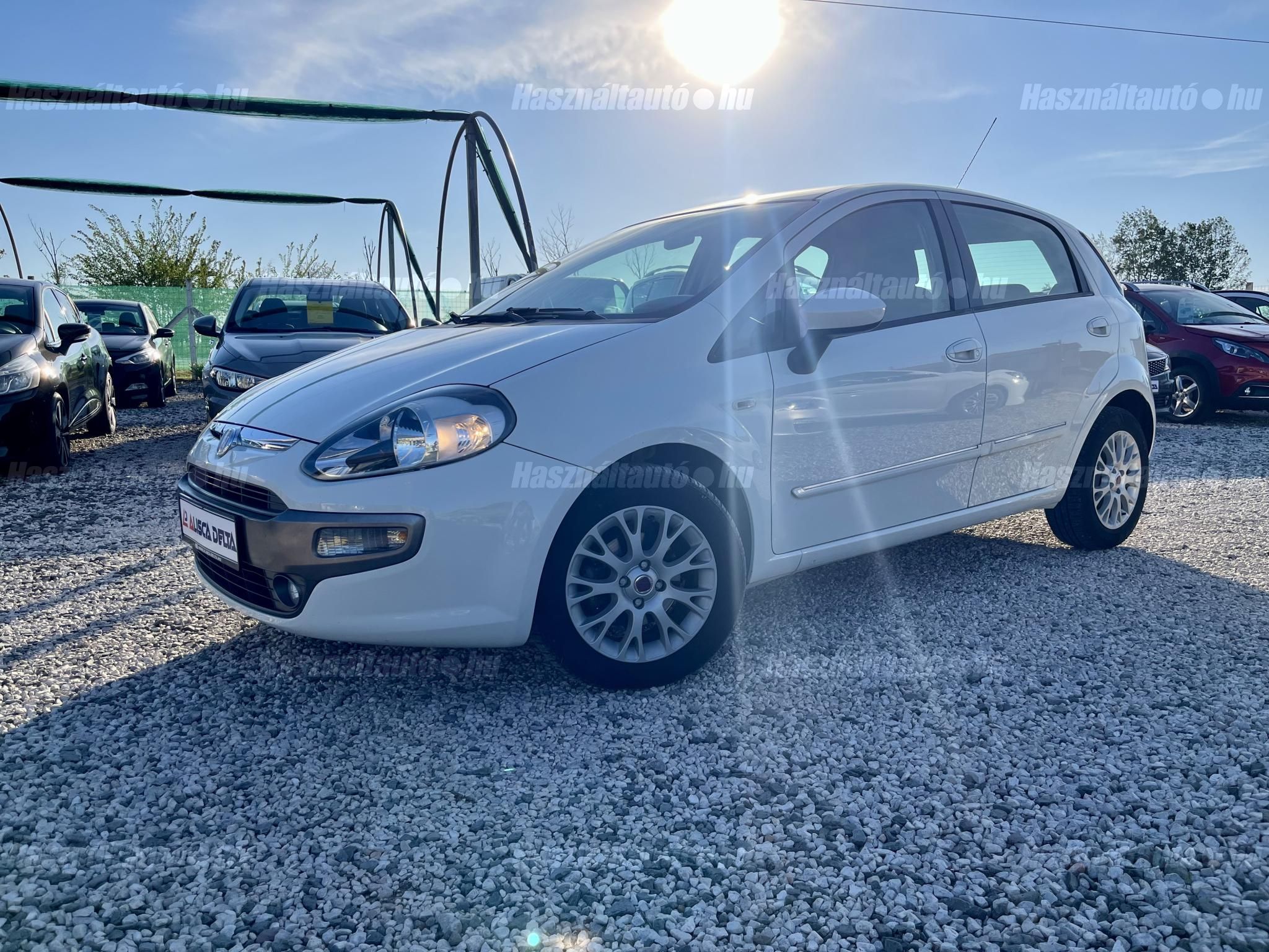 FIAT PUNTO 2010/1 - 1