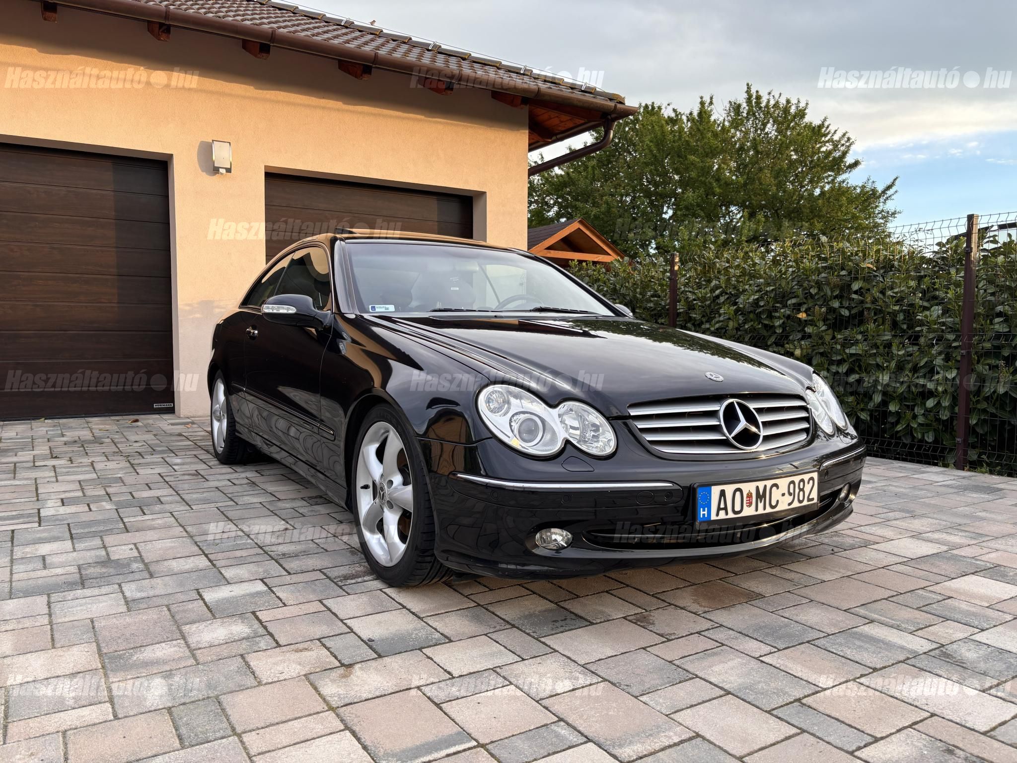 MERCEDES-BENZ CLK 240 2002/5 - 1