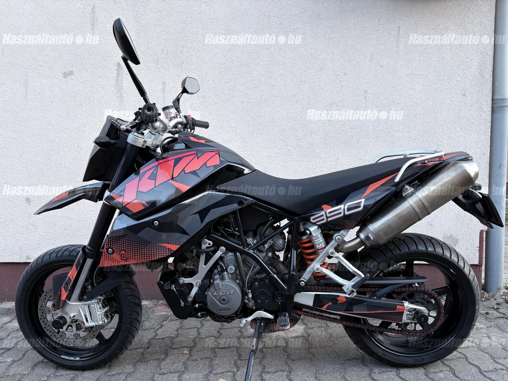 KTM 990 SUPERMOTO 2008/9 - 1