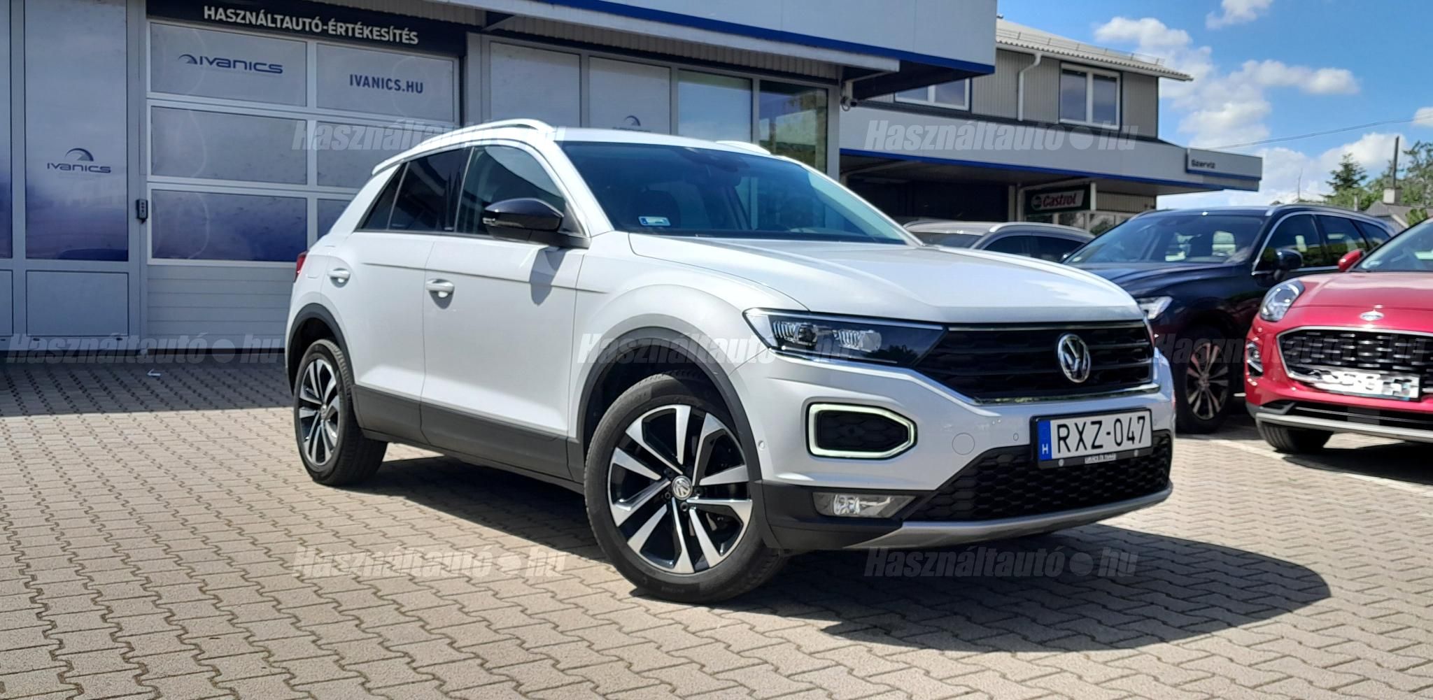 VOLKSWAGEN T-ROC 2019/12 - 1