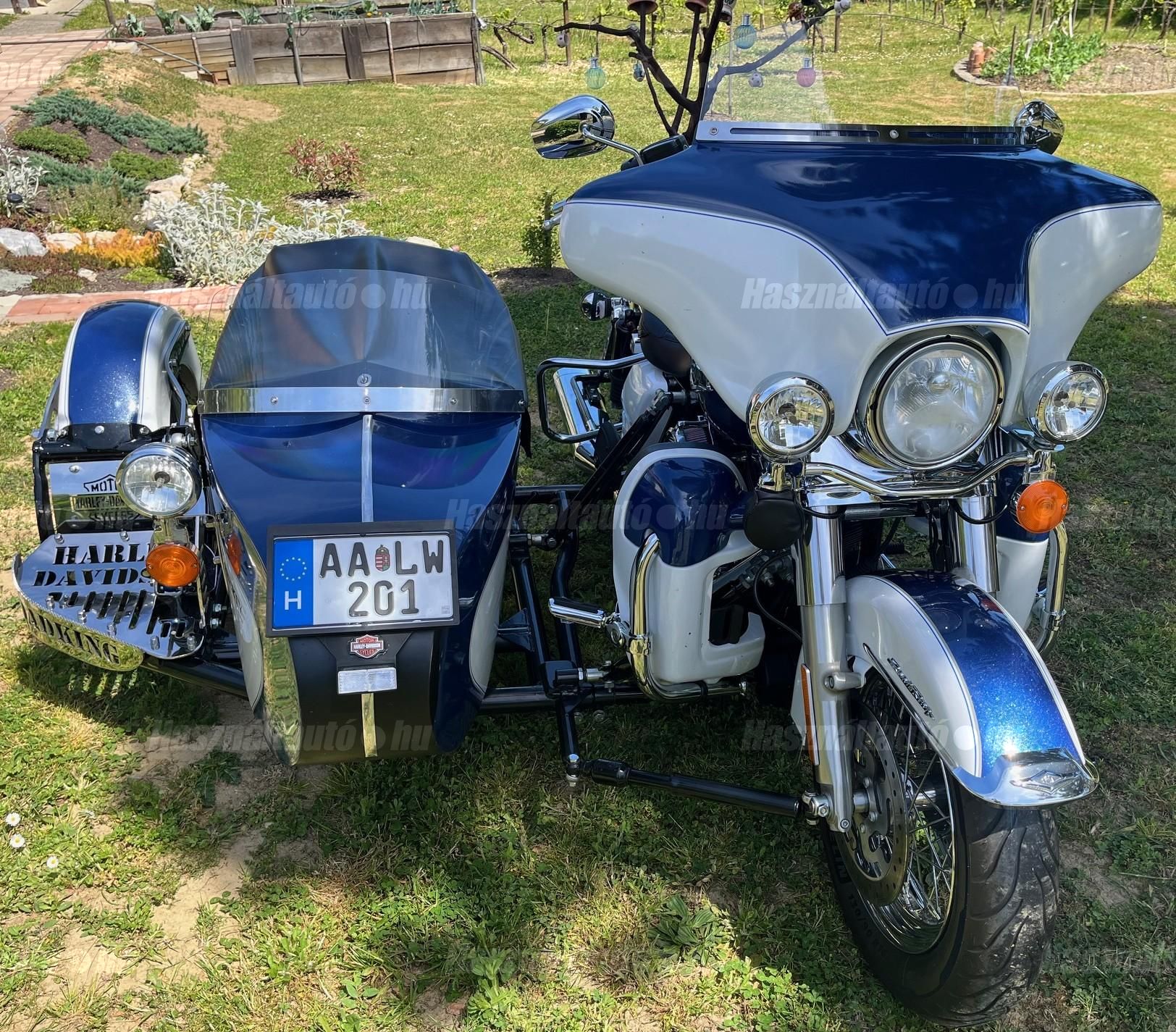 HARLEY-DAVIDSON ROAD KING CLASSIC 2015/8 - 1