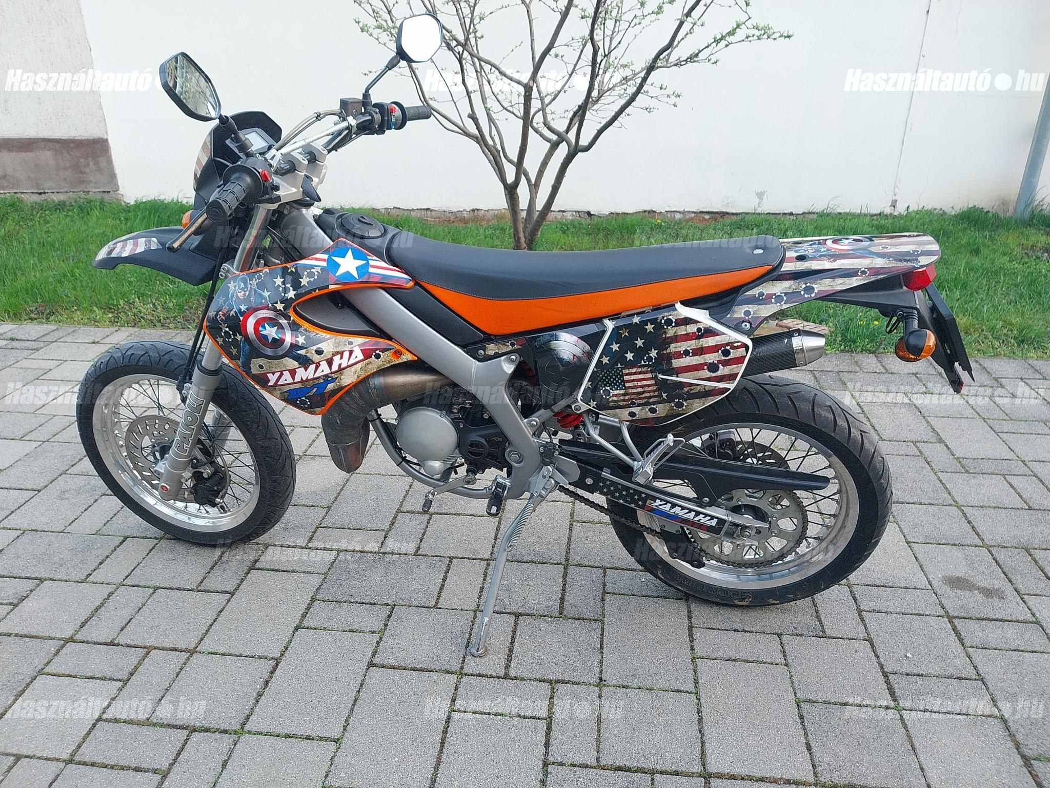 YAMAHA DT 50 2010 - 1