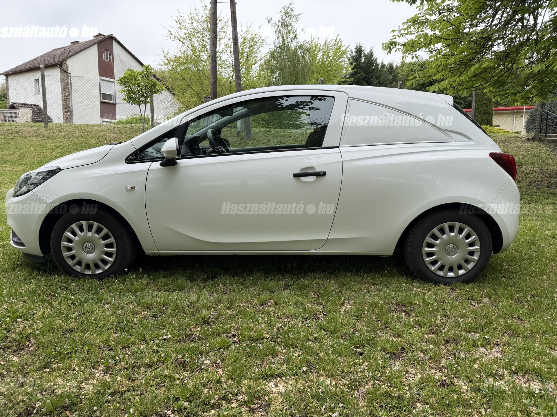 OPEL CORSA E 2018/8 - 1