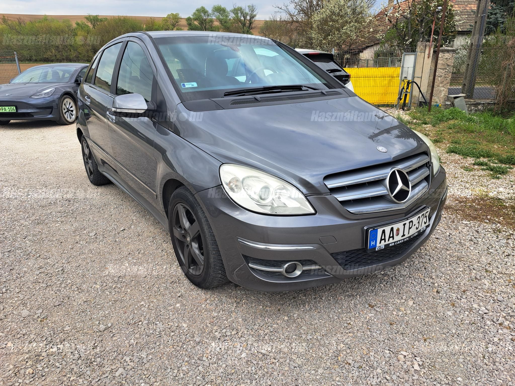 MERCEDES-BENZ B 180 2011/3 - 1