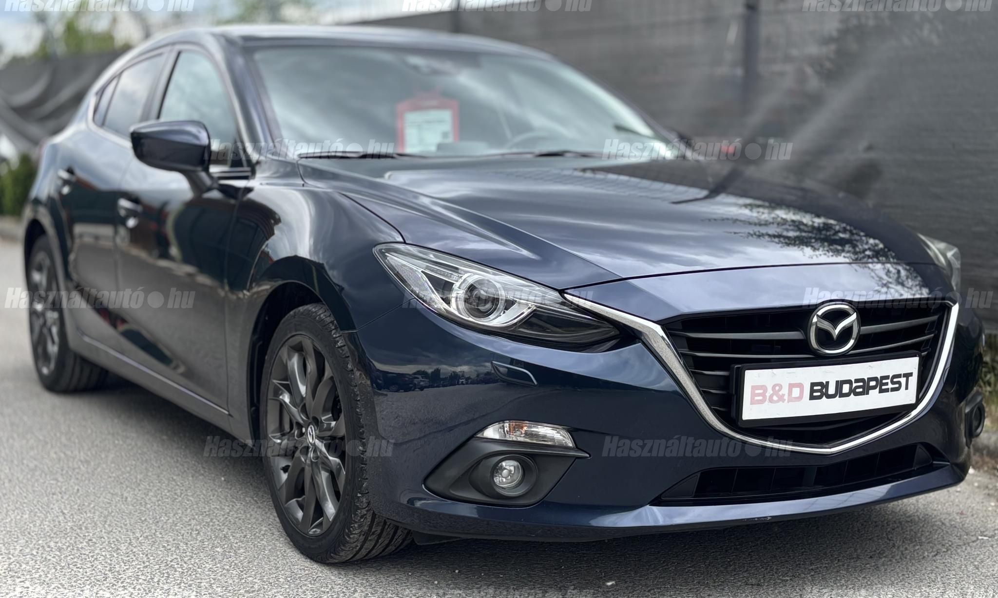 MAZDA 3 2016/8 - 1