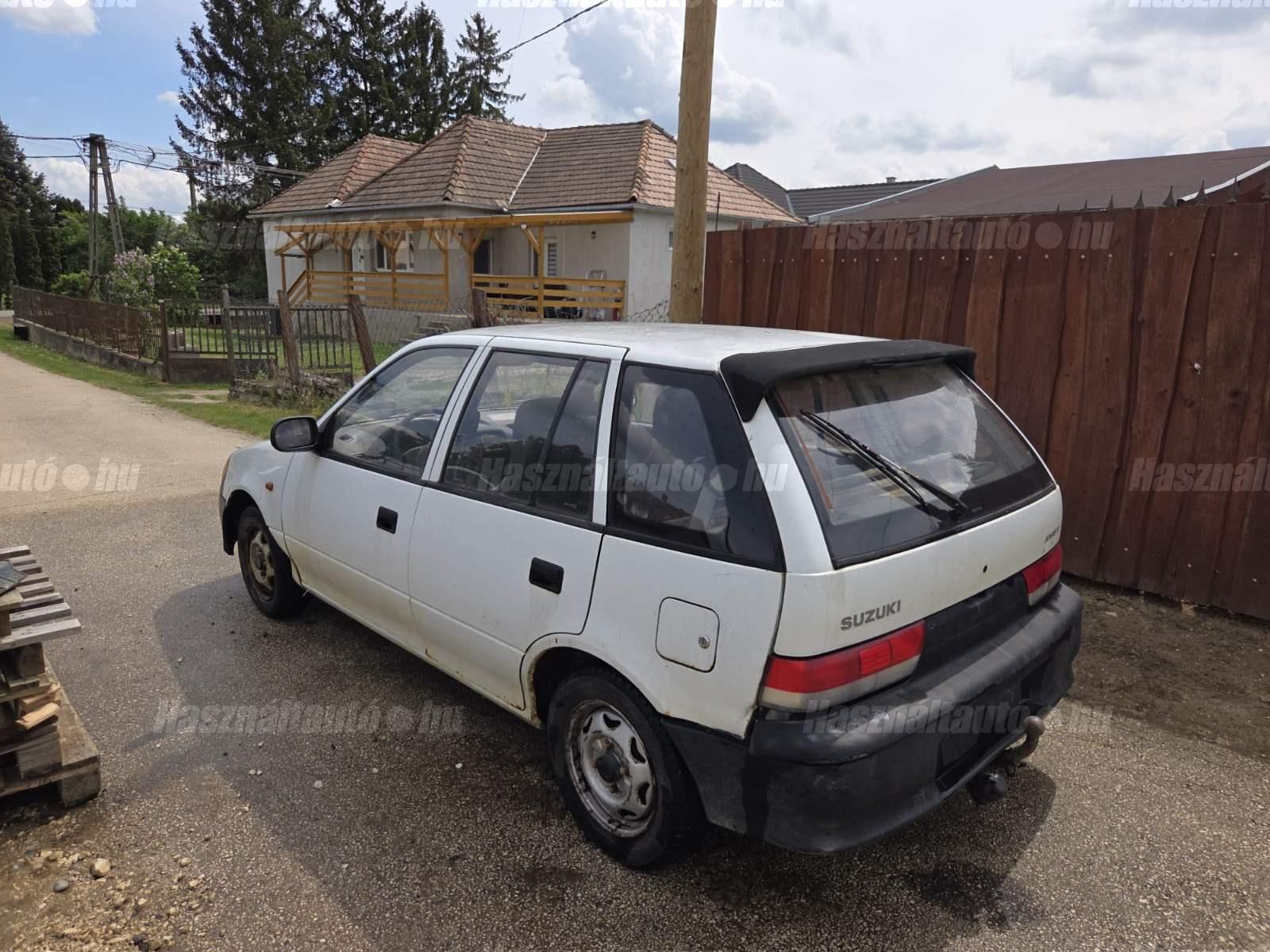 SUZUKI SWIFT 2001/5 - 1