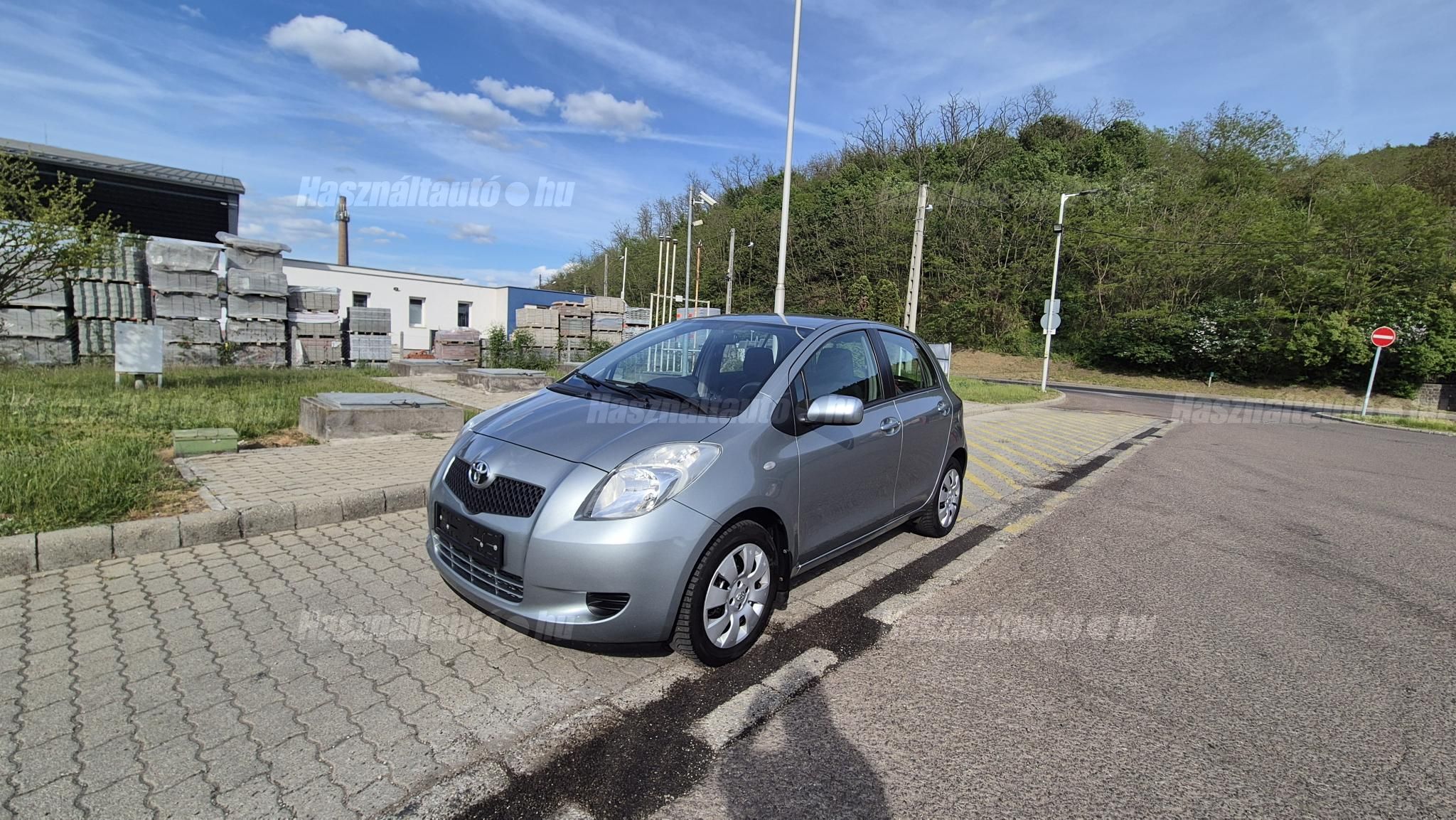 TOYOTA YARIS 2008/7 - 1