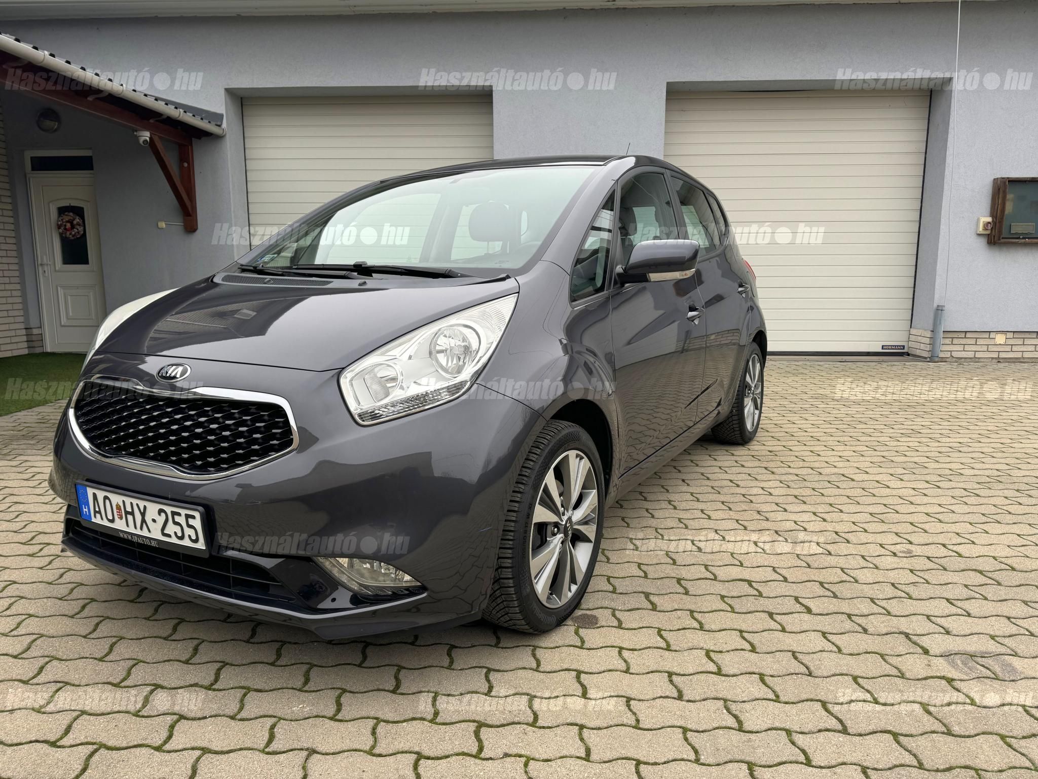 KIA VENGA 2015/12 - 1