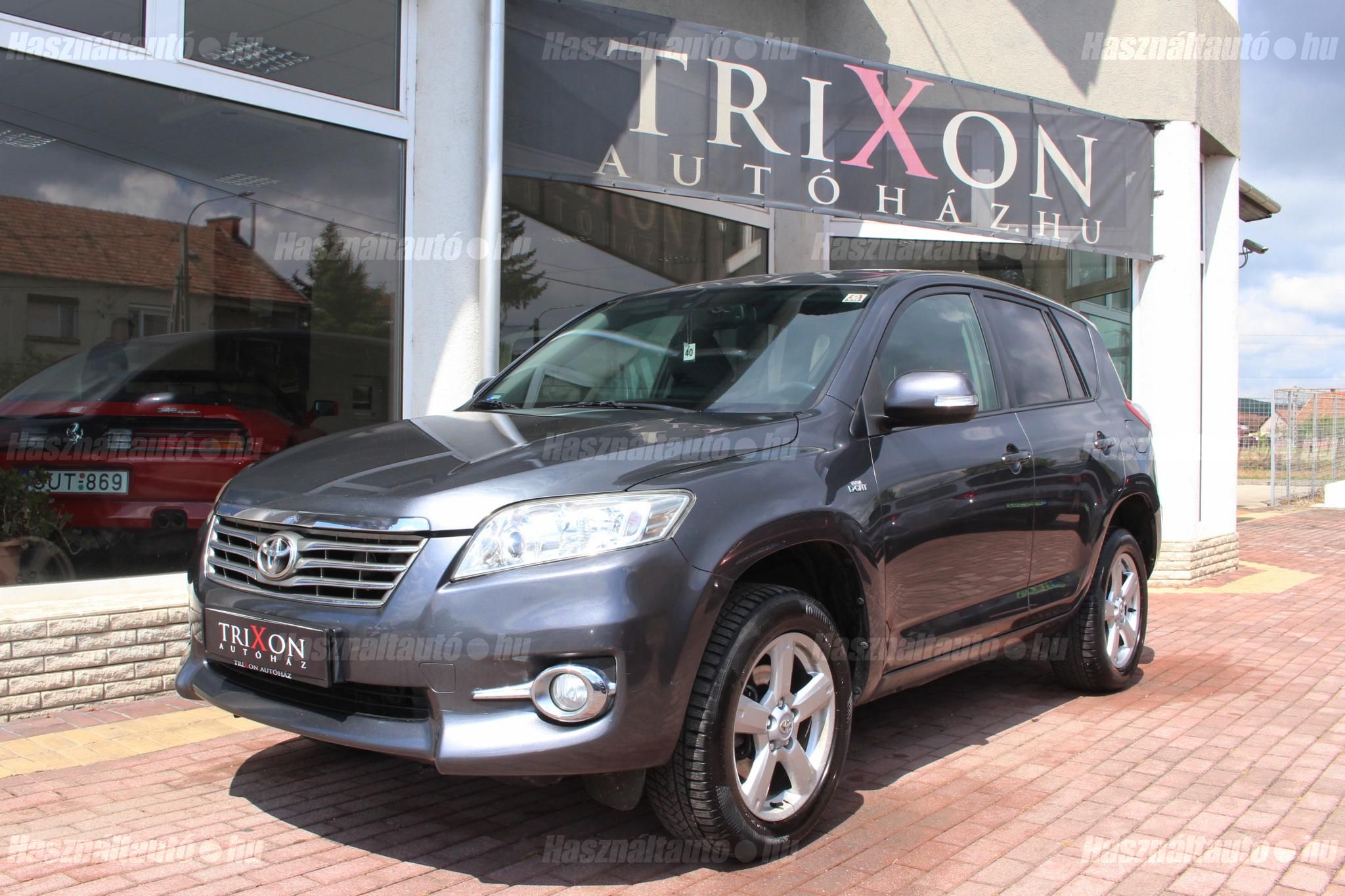 TOYOTA RAV 4 2010/8 - 1