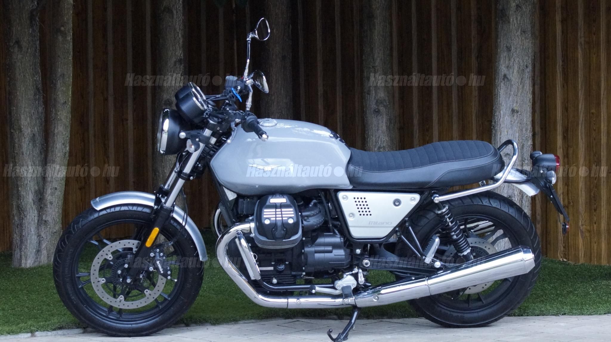 MOTO GUZZI V7 2019/6 - 1