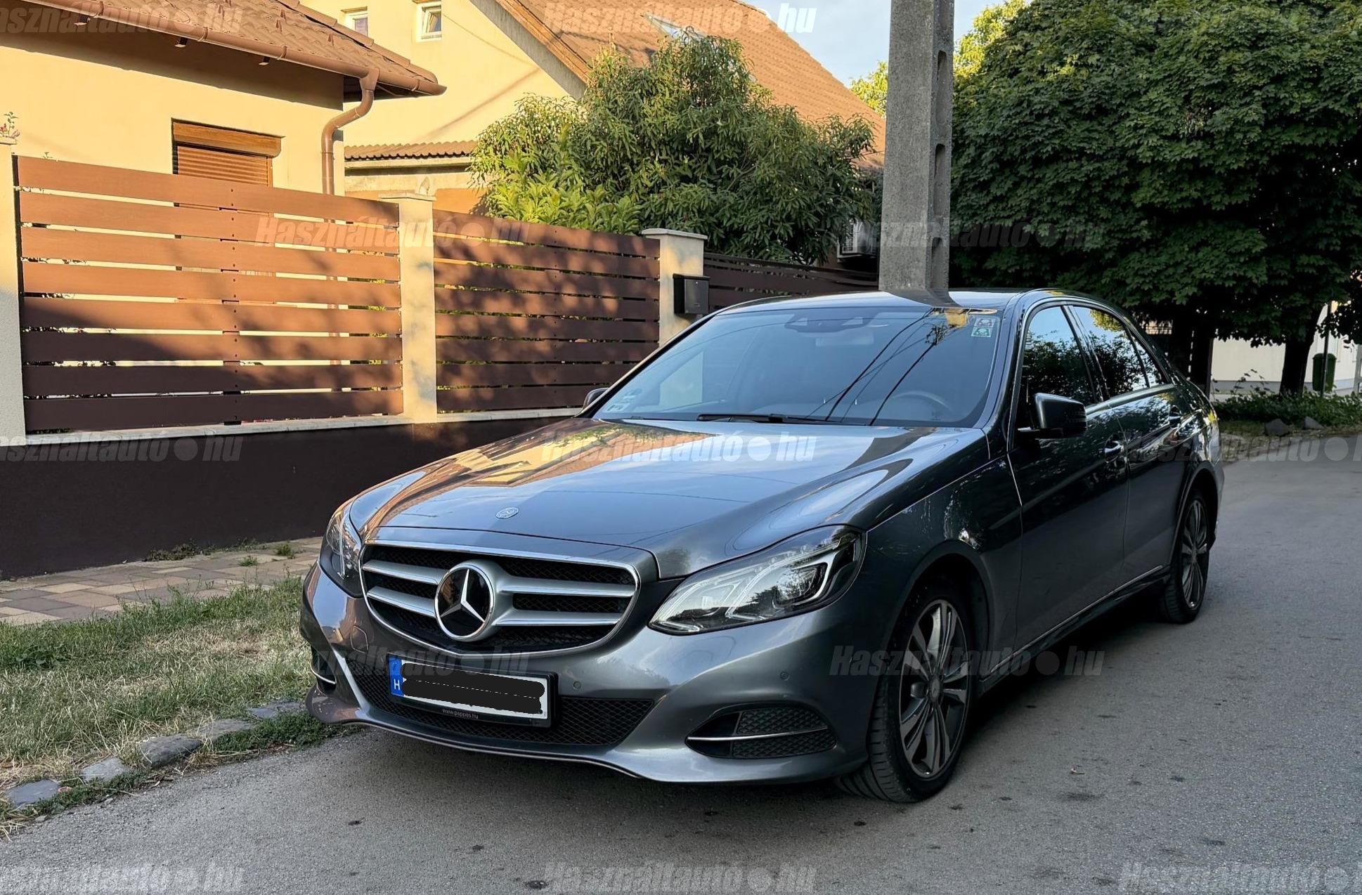 MERCEDES-BENZ E 220 2015/7 - 1