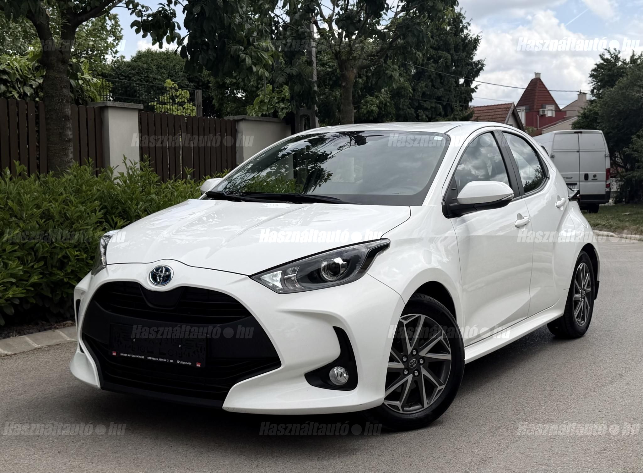 TOYOTA YARIS 2022/4 - 1