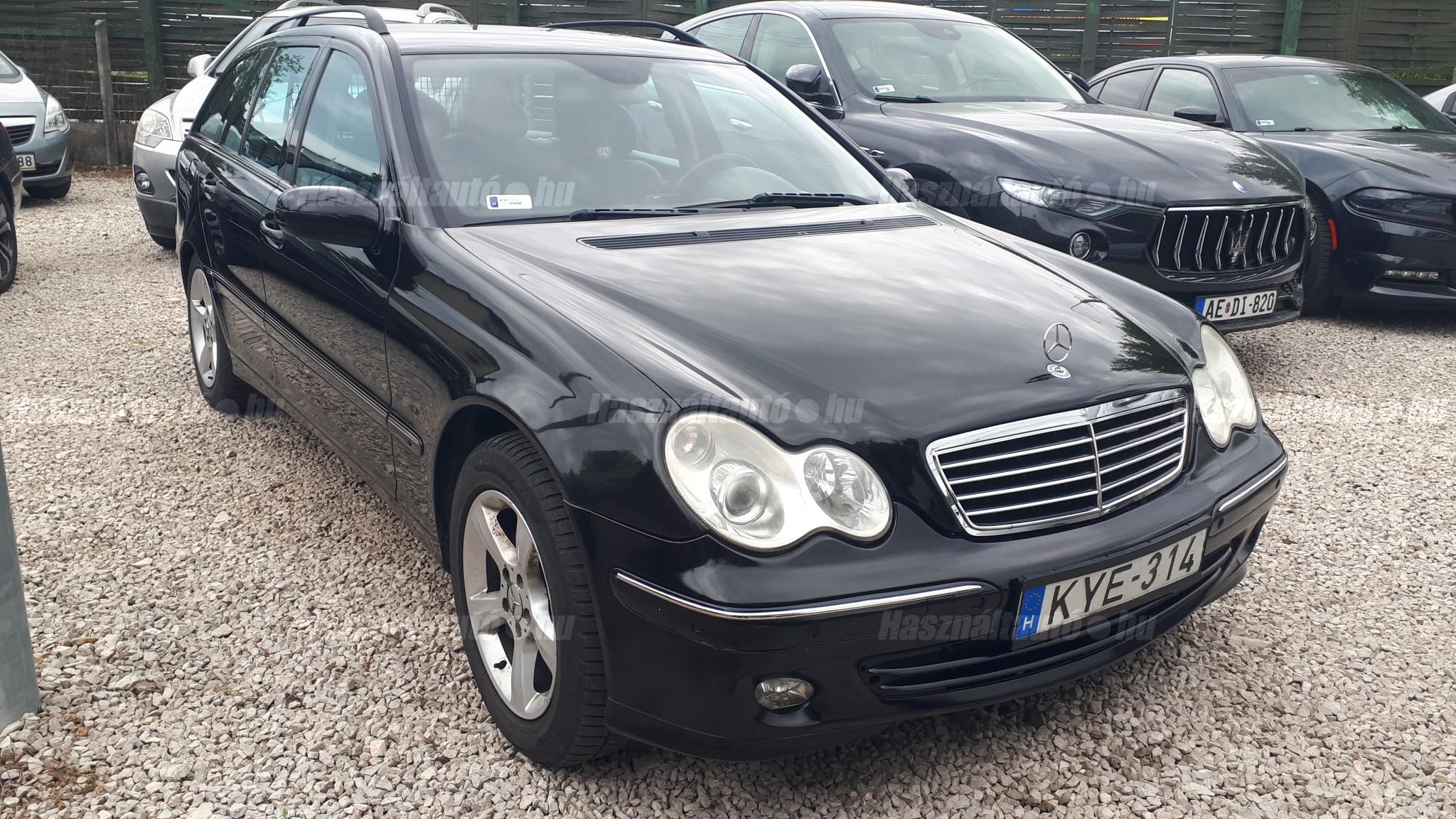 MERCEDES-BENZ C-OSZTÁLY 2007 - 1