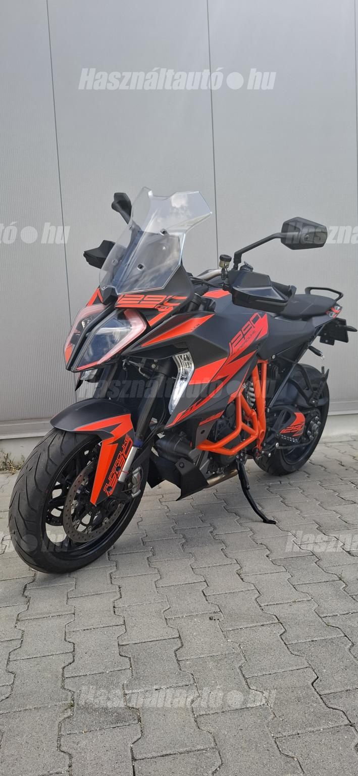 KTM 1290 SUPER DUKE GT 2022/6 - 1